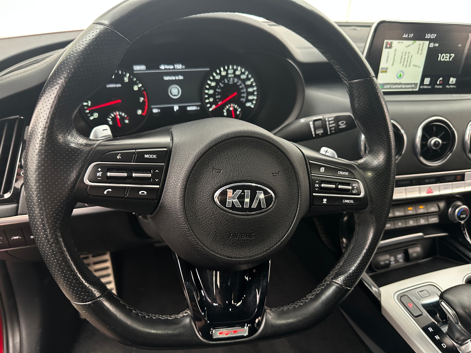 Thumbnail: 2018 Kia Stinger - 4