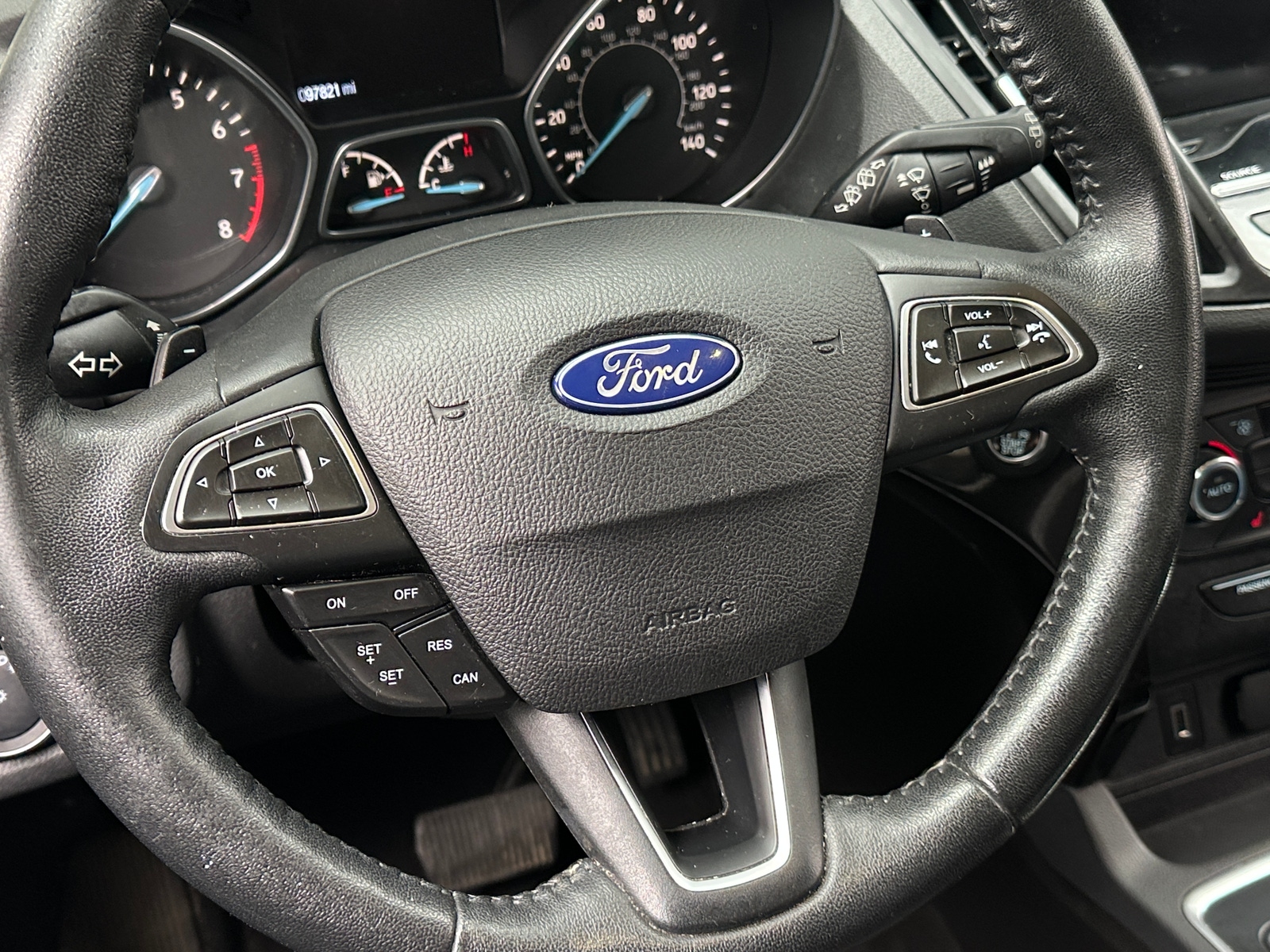 Thumbnail: 2017 Ford Escape - 4