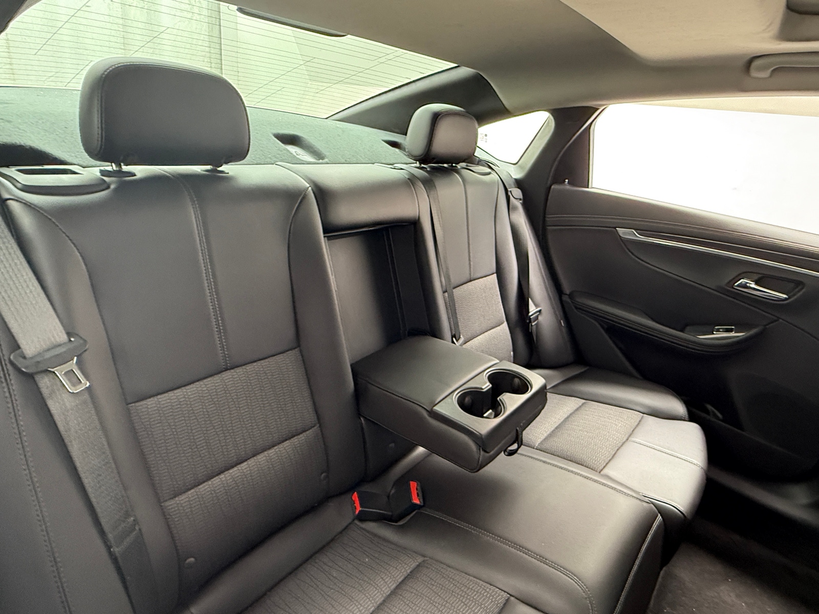 Thumbnail: 2016 Chevrolet Impala - 6