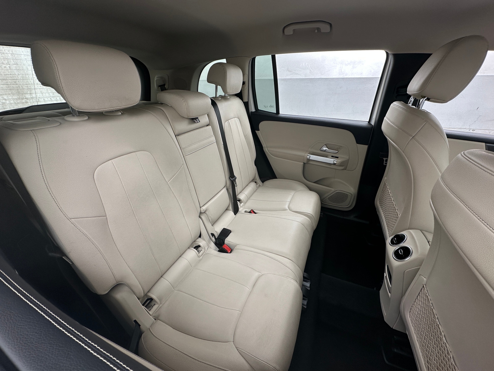 Thumbnail: 2021 Mercedes-Benz GLB - 5
