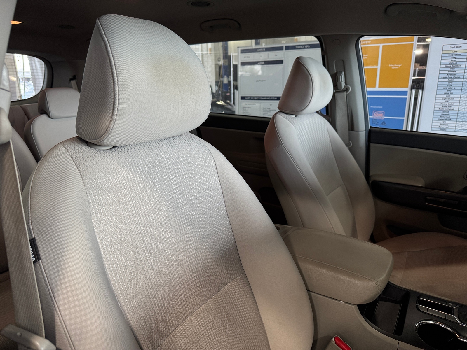 Thumbnail: 2020 Kia Sedona - 2