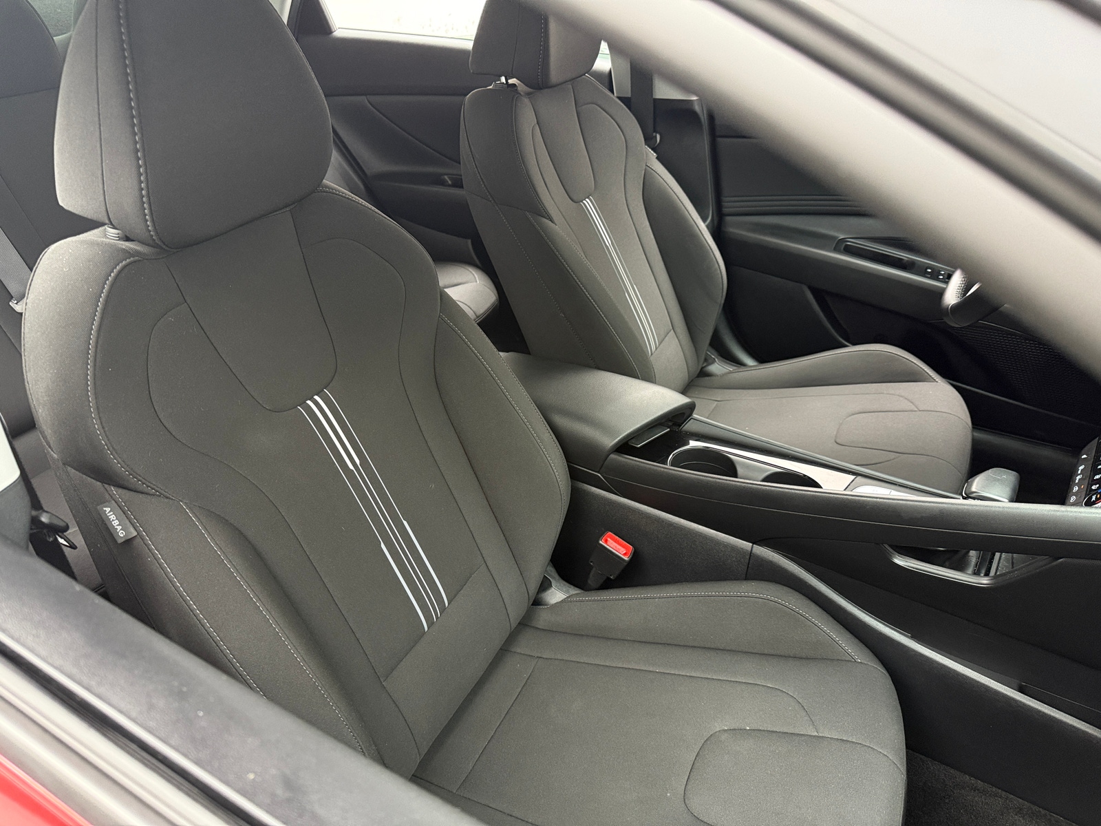 Thumbnail: 2023 Hyundai Elantra - 2