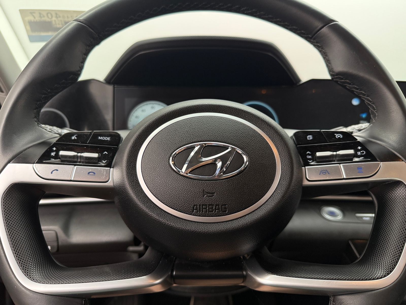 Thumbnail: 2023 Hyundai Elantra - 5