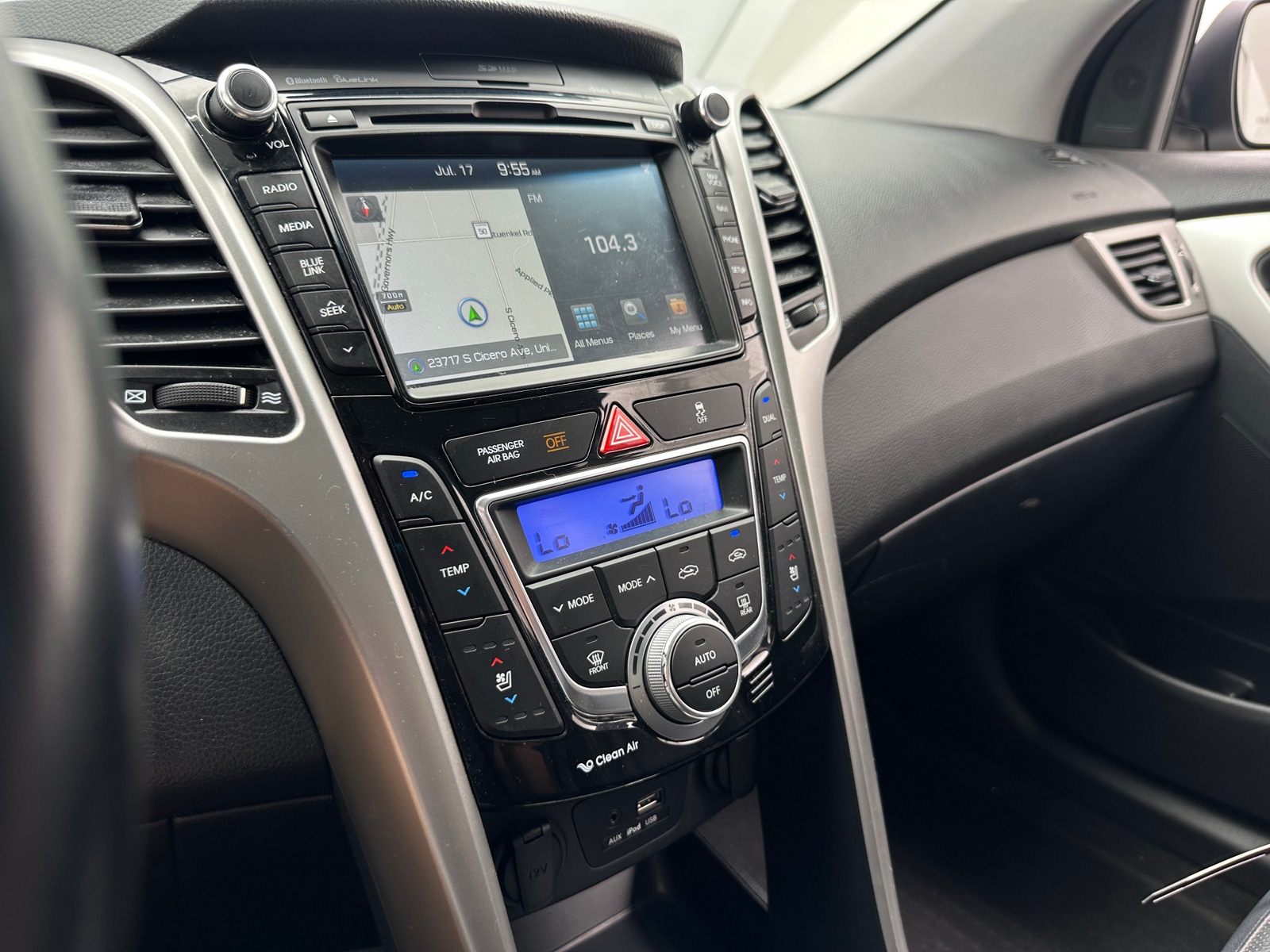 Thumbnail: 2016 Hyundai Elantra - 4
