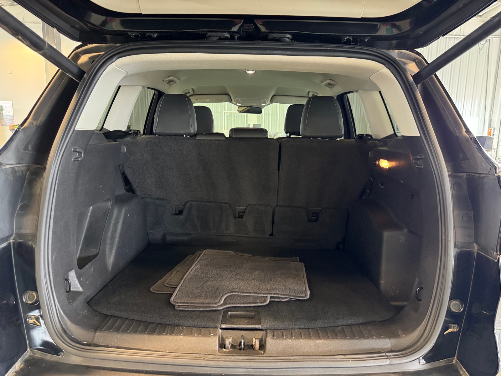 Thumbnail: 2019 Ford Escape - 6