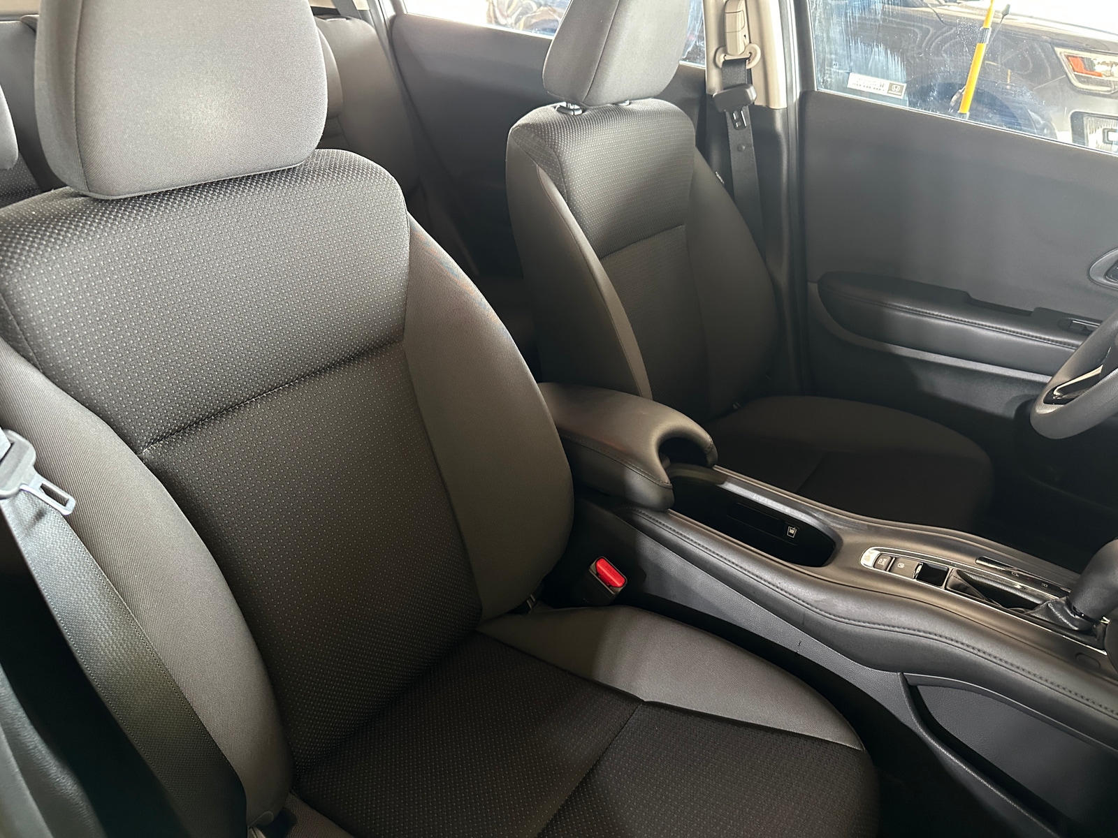 Thumbnail: 2020 Honda HR-V - 2