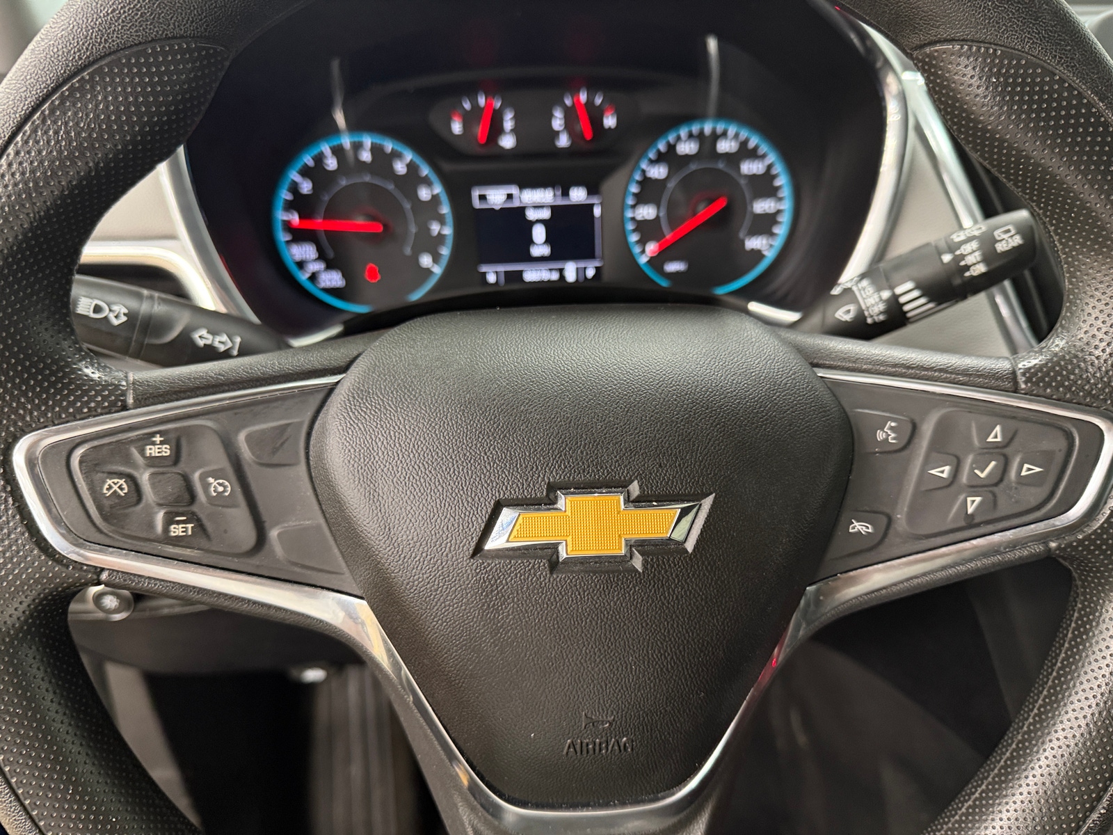 Thumbnail: 2019 Chevrolet Equinox - 5