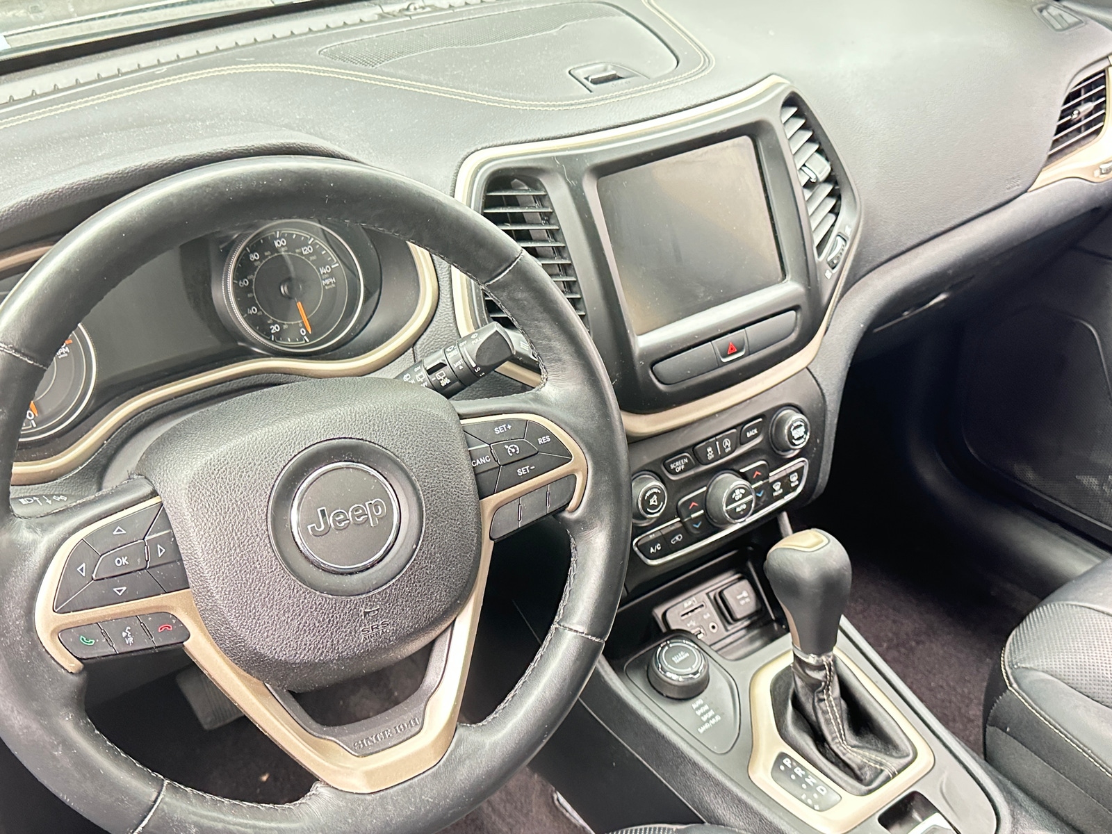 Thumbnail: 2016 Jeep Cherokee - 2