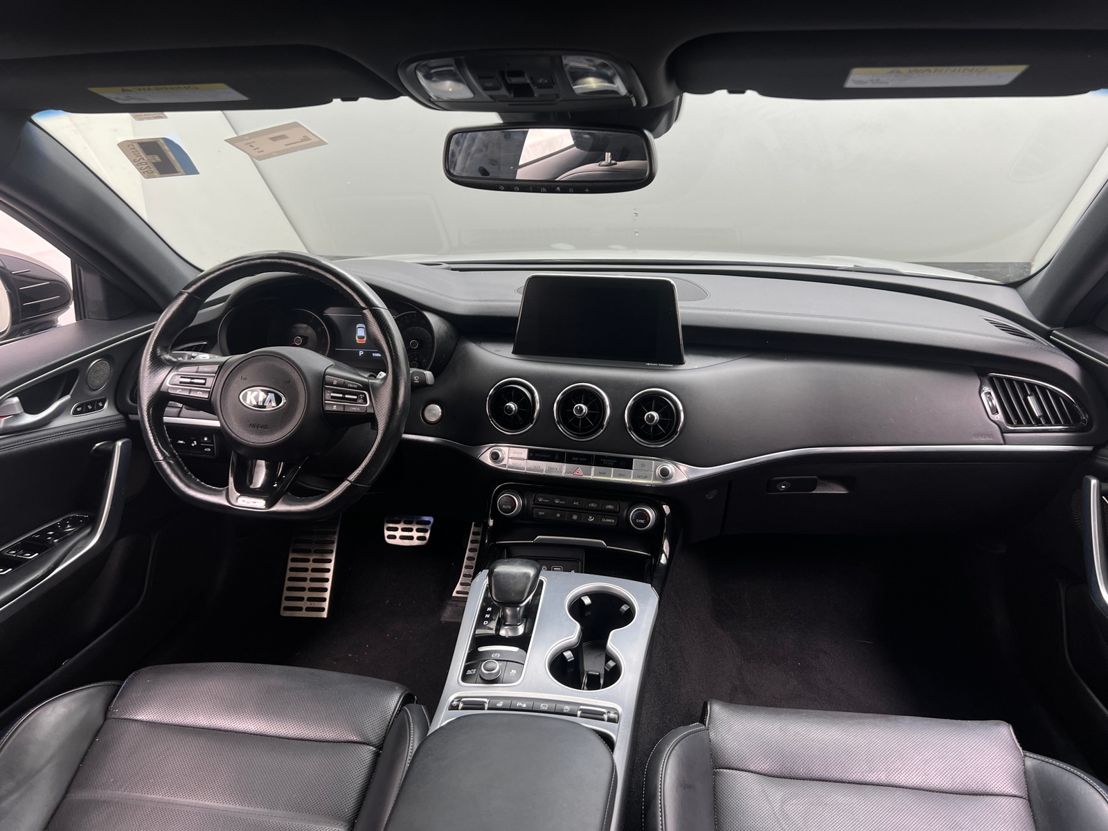 Thumbnail: 2019 Kia Stinger - 2