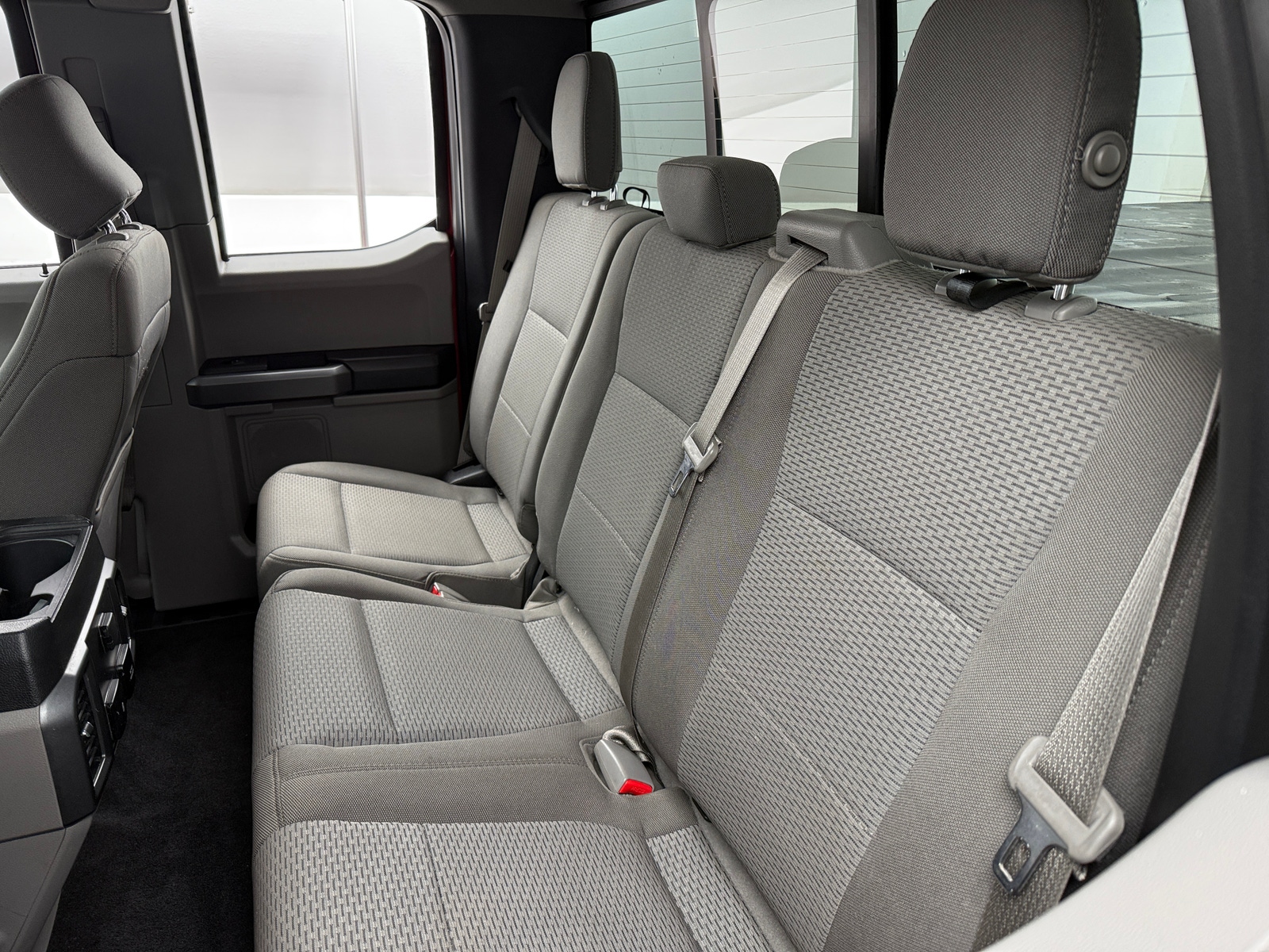 Thumbnail: 2017 Ford Econoline - 6