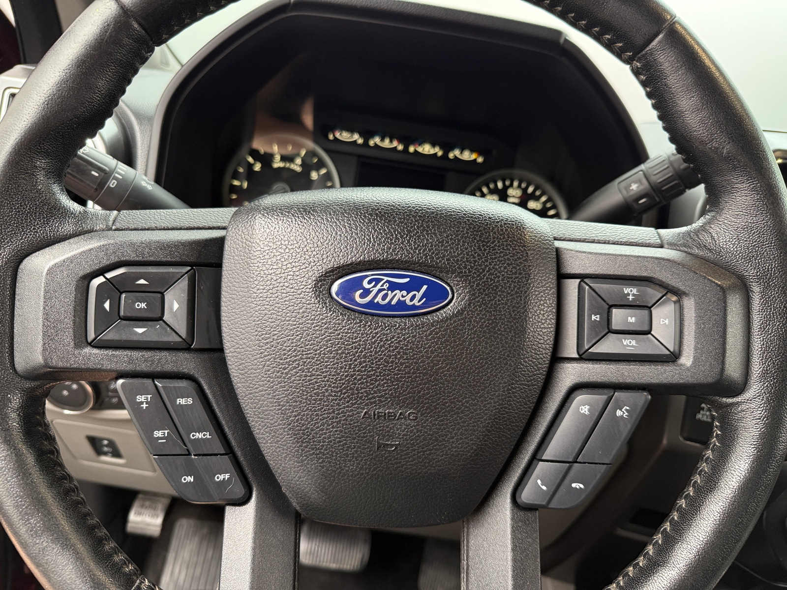Thumbnail: 2017 Ford Econoline - 5