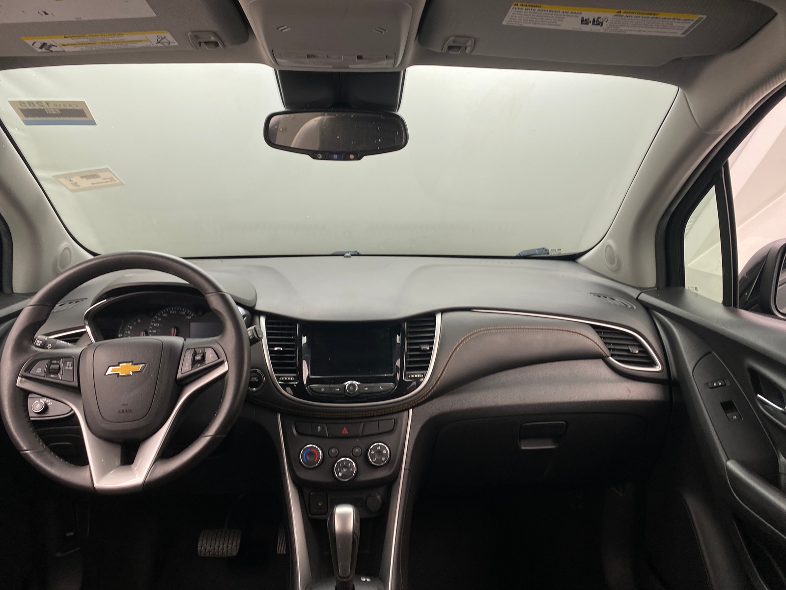 Thumbnail: 2021 Chevrolet Trax - 3
