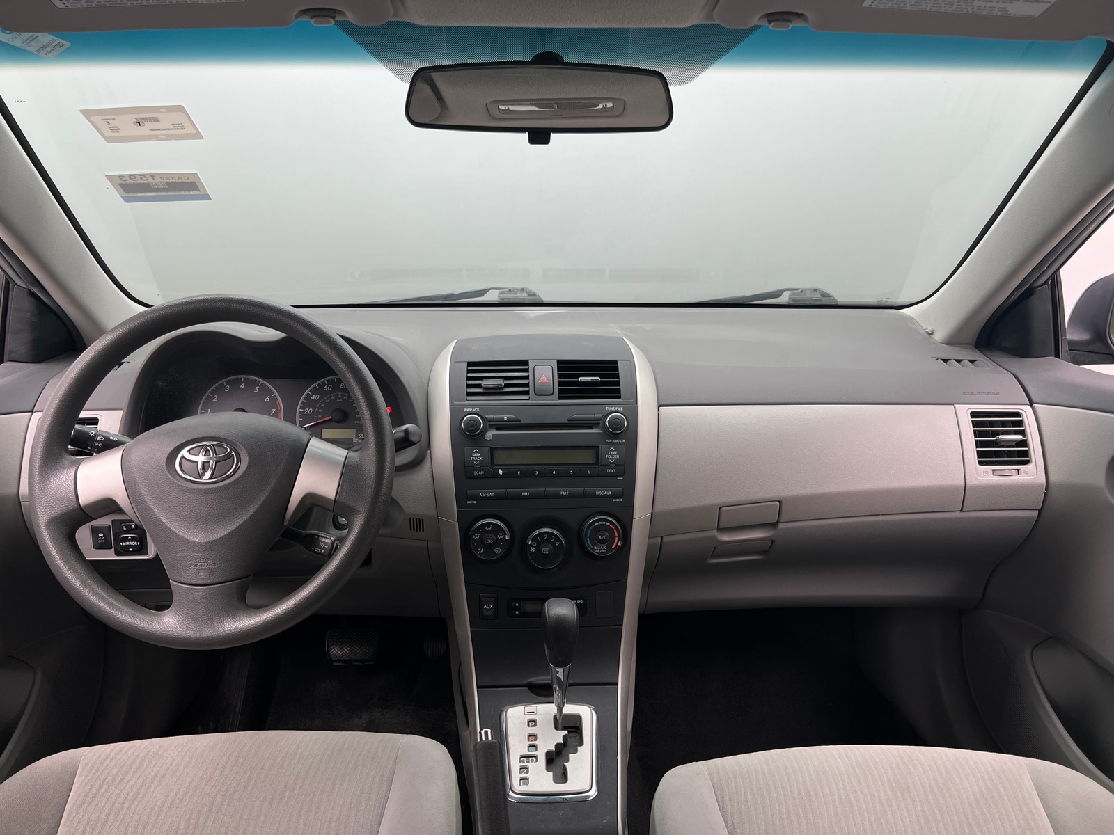 Thumbnail: 2010 Toyota Corolla - 3