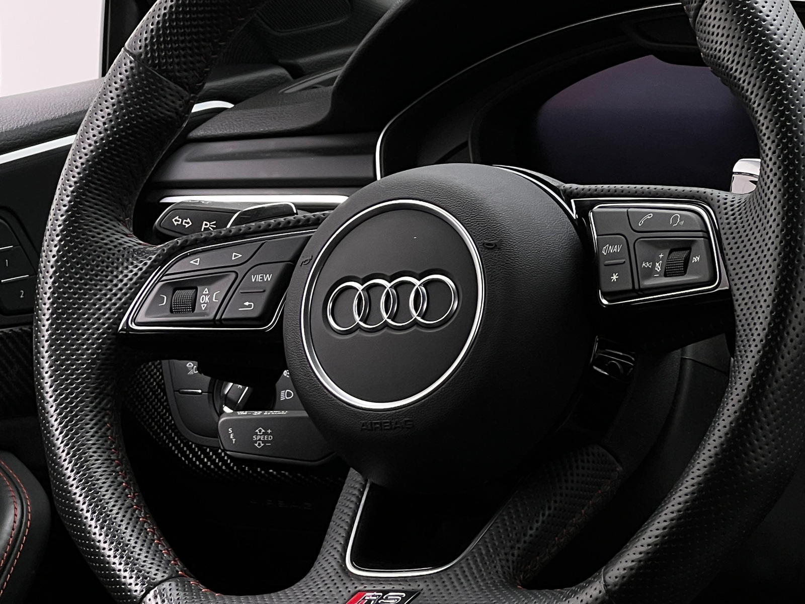 Thumbnail: 2019 Audi RS 5 - 4