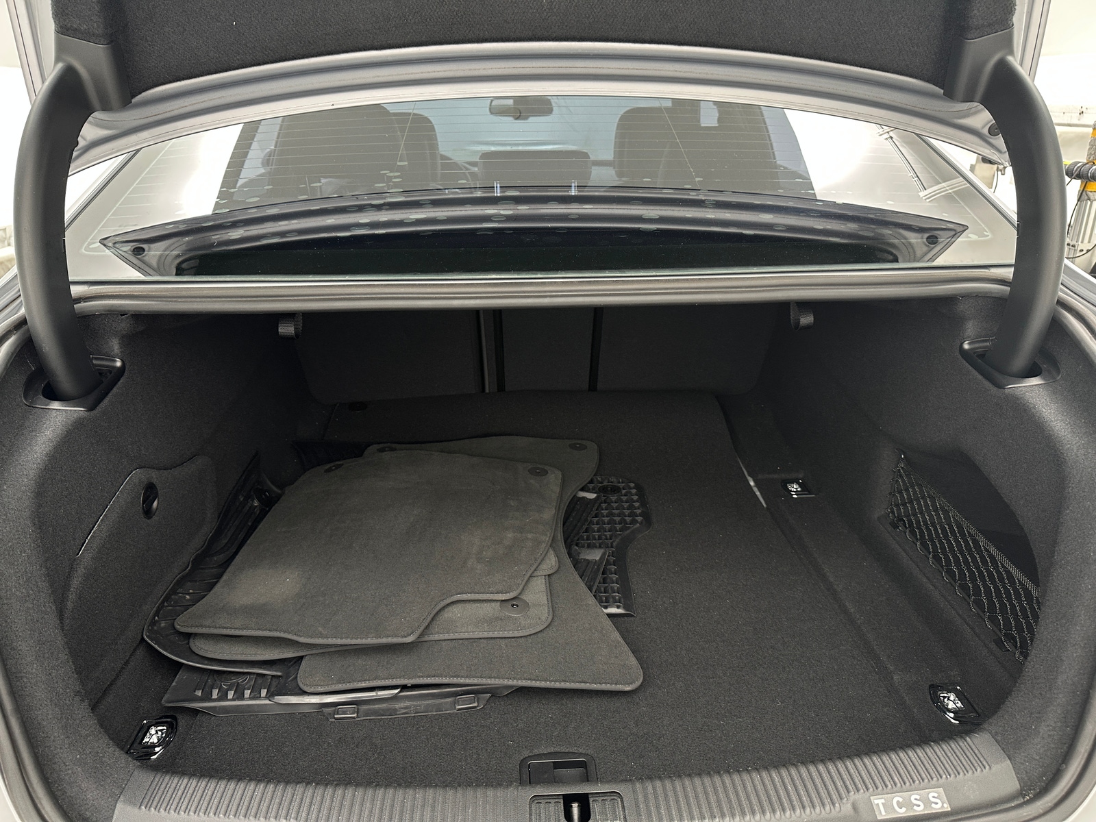 Thumbnail: 2018 Audi A6 - 6