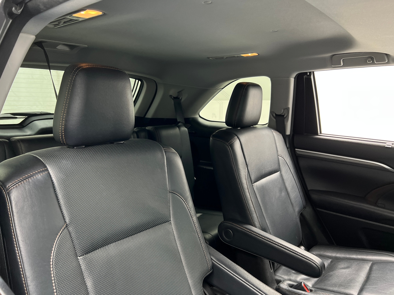 Thumbnail: 2018 Toyota Highlander - 5