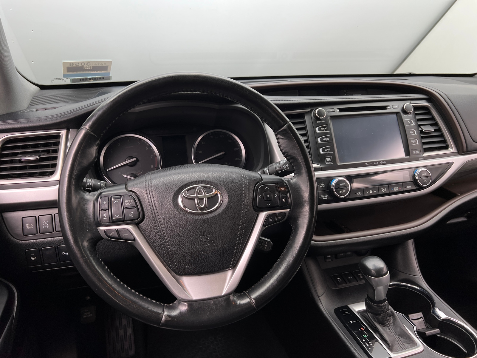 Thumbnail: 2018 Toyota Highlander - 4