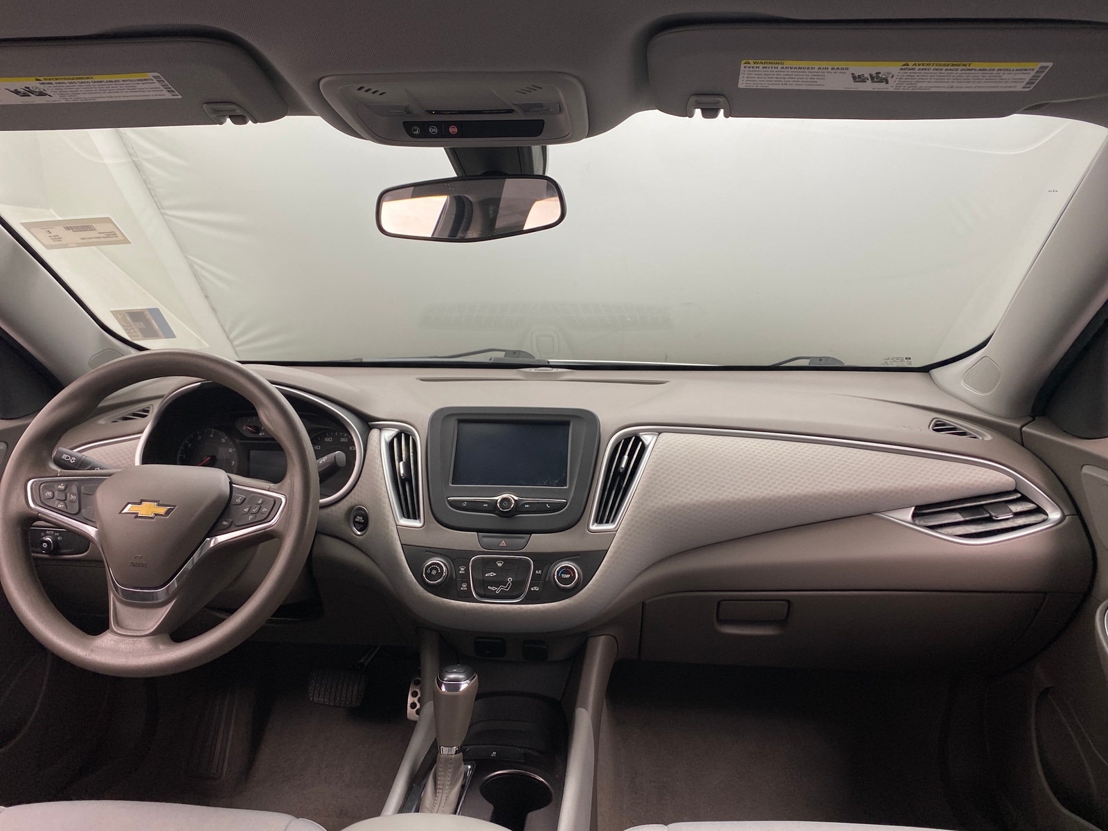 Thumbnail: 2017 Chevrolet Malibu - 3