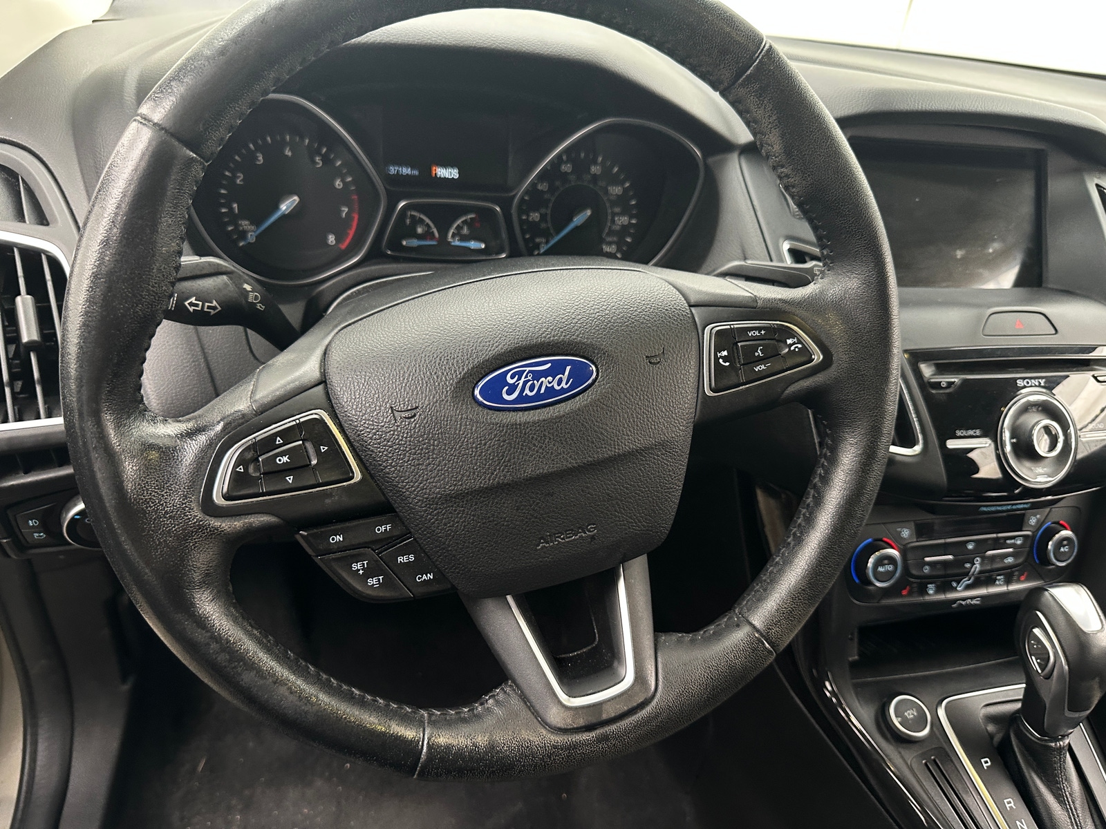 Thumbnail: 2016 Ford Focus - 4