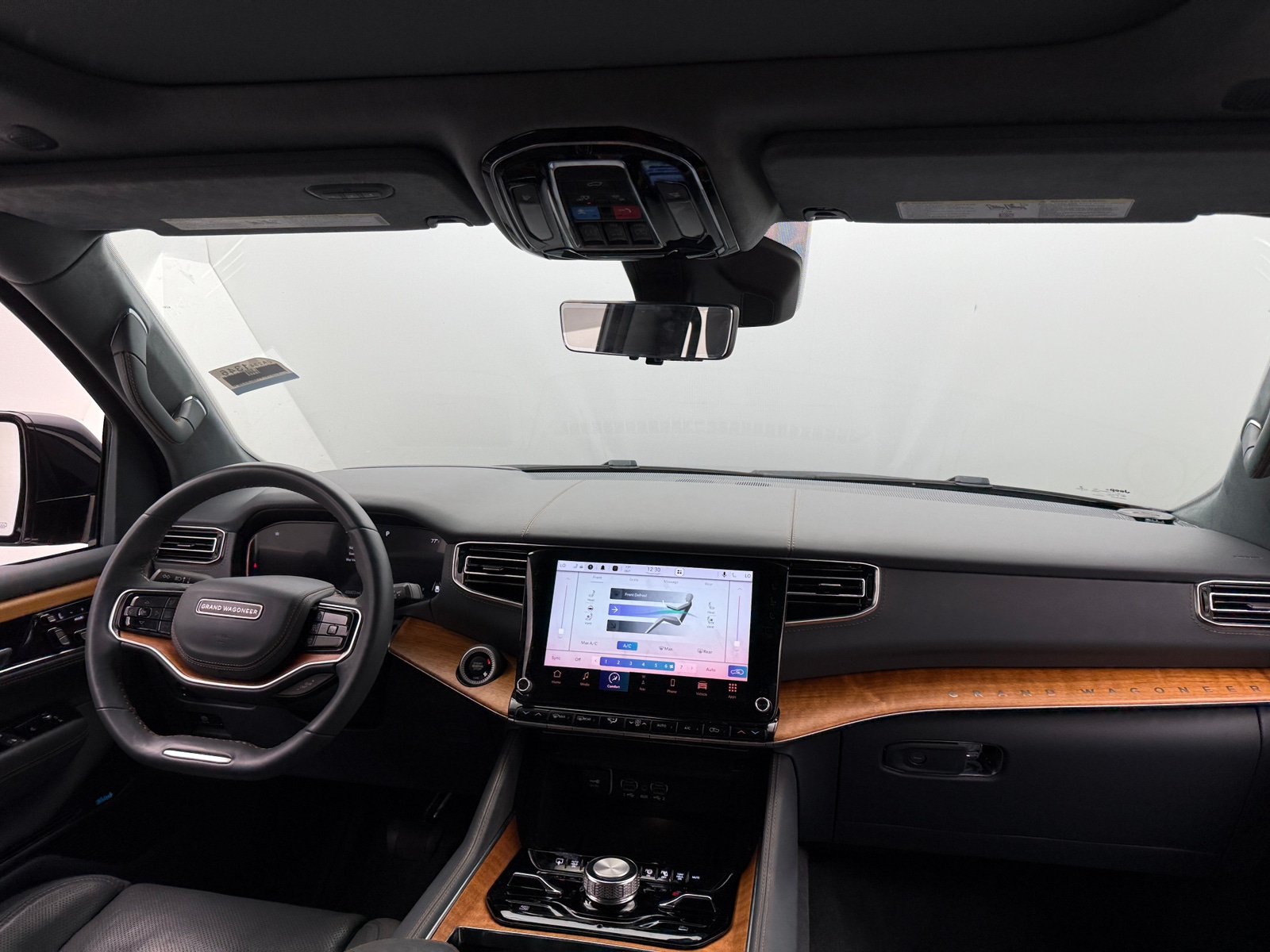 Thumbnail: 2022 Jeep Grand Wagoneer - 2