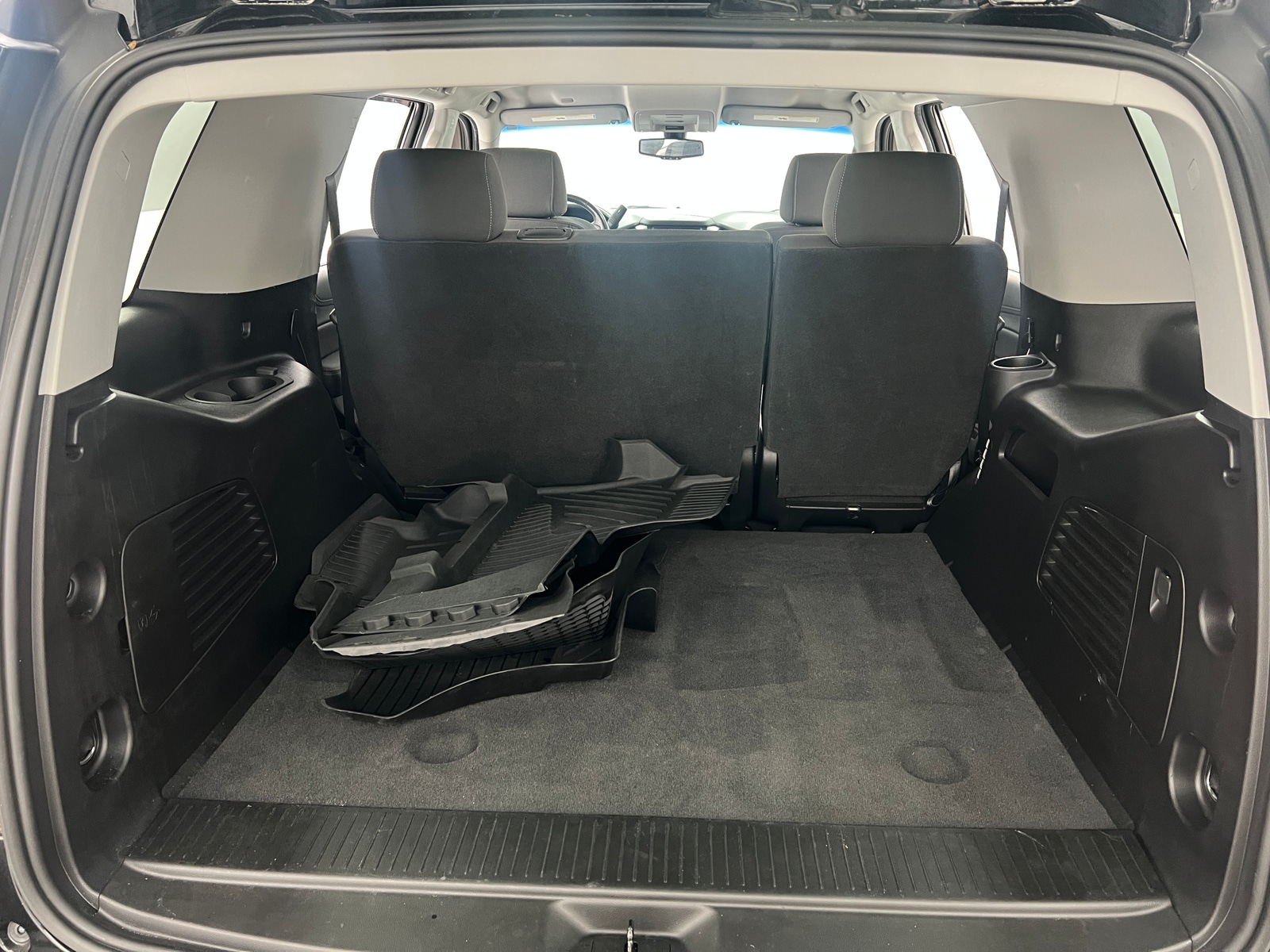 Thumbnail: 2019 Chevrolet Tahoe - 7