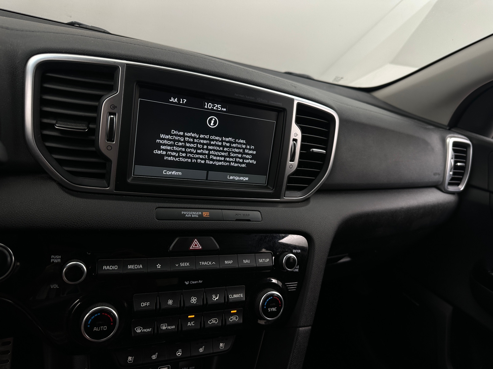 Thumbnail: 2018 Kia Sportage - 3