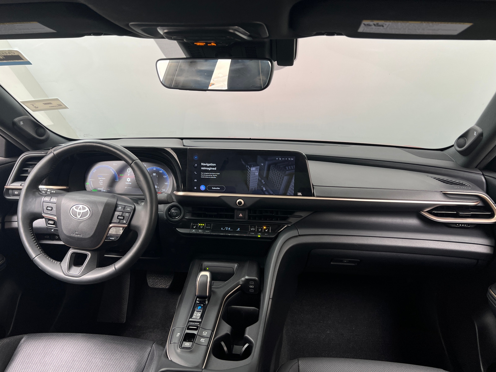 Thumbnail: 2023 Toyota Crown - 2