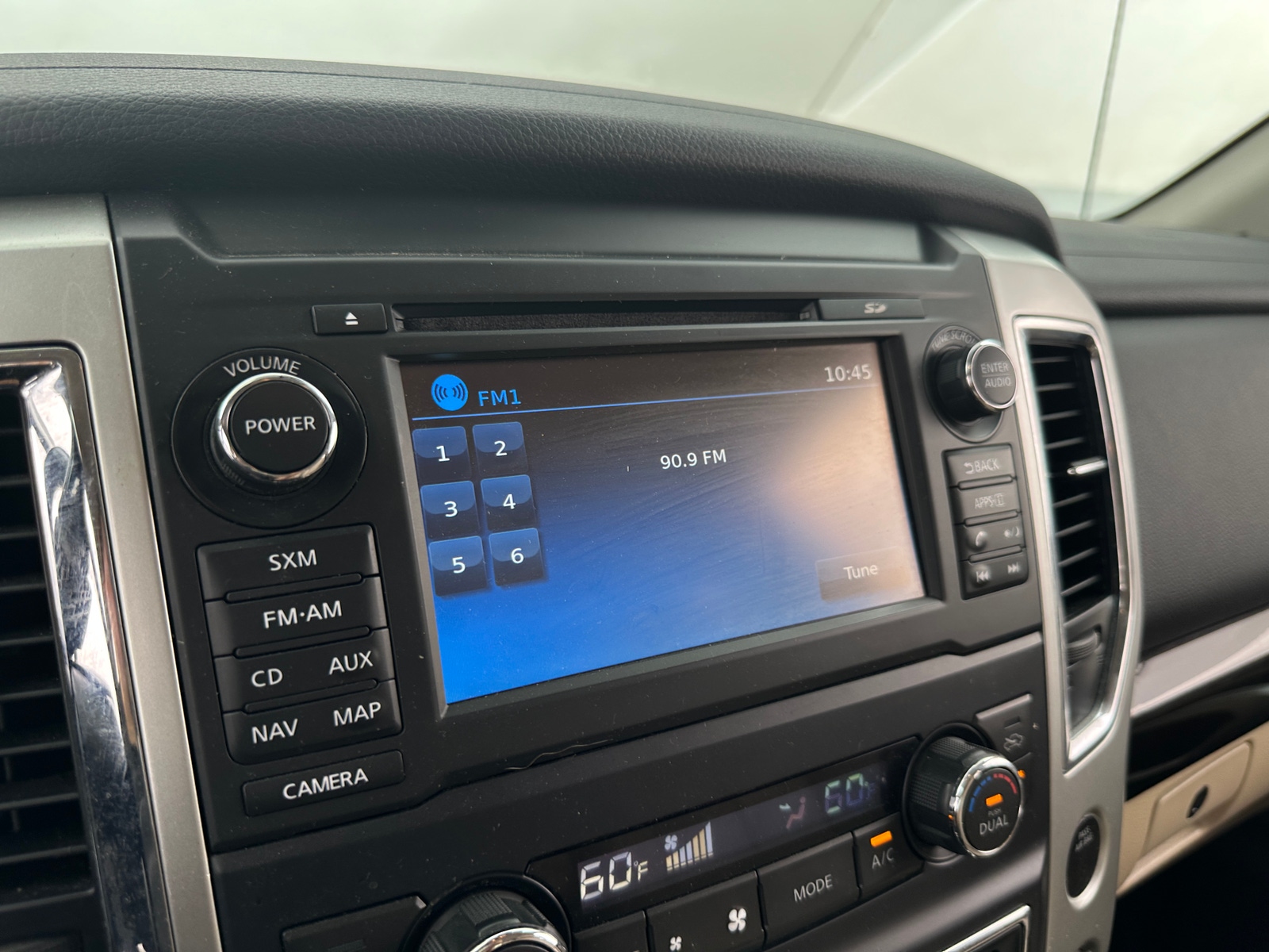 Thumbnail: 2018 Nissan Titan - 4