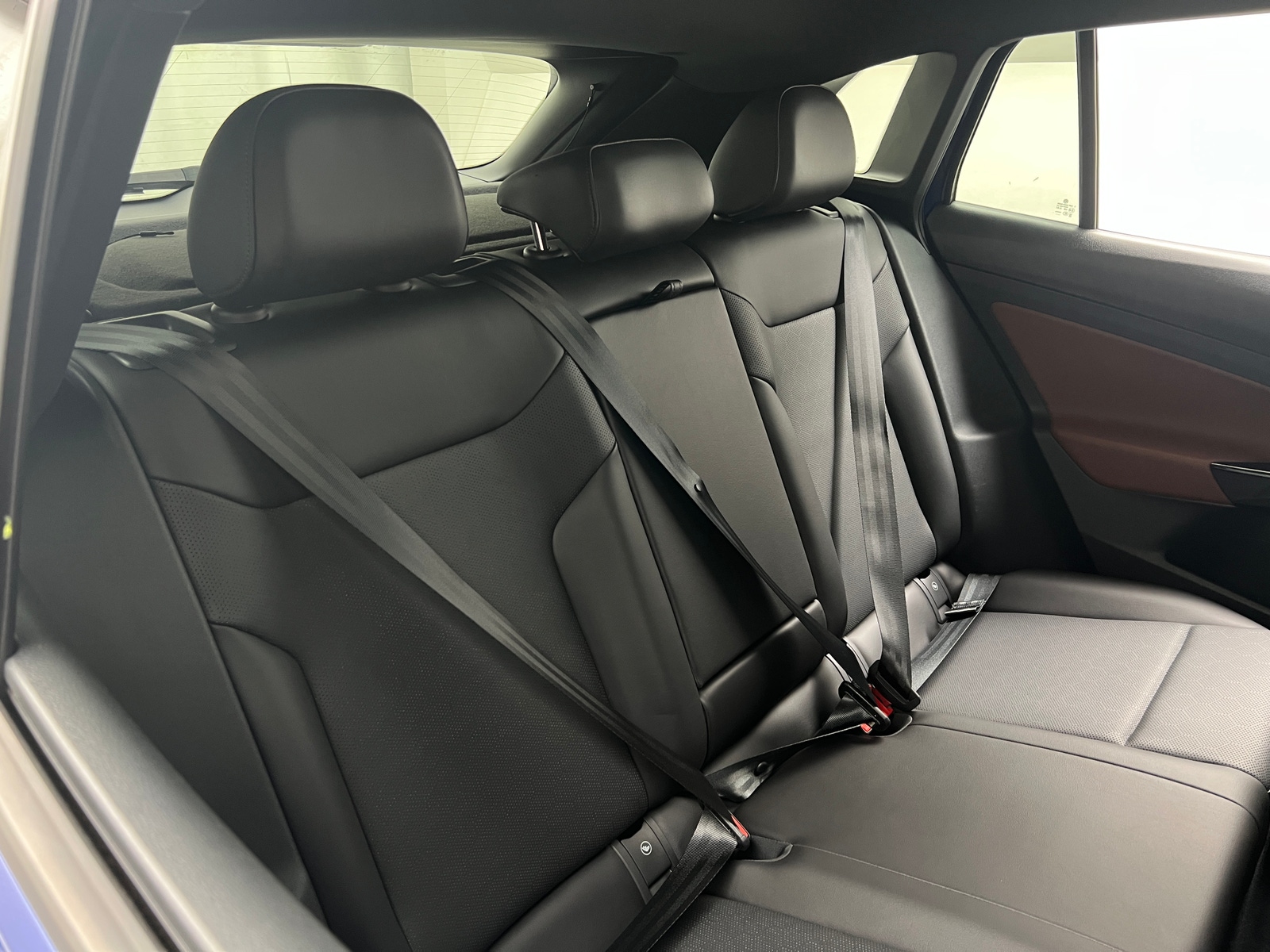 Thumbnail: 2021 Volkswagen ID.4 - 5