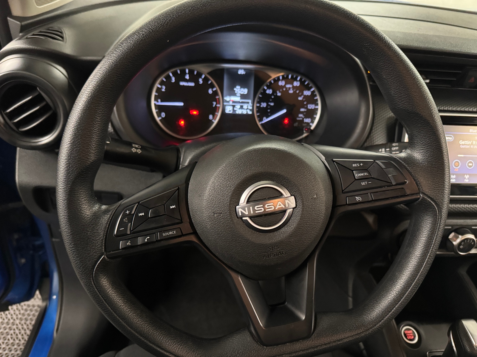Thumbnail: 2023 Nissan Kicks - 5