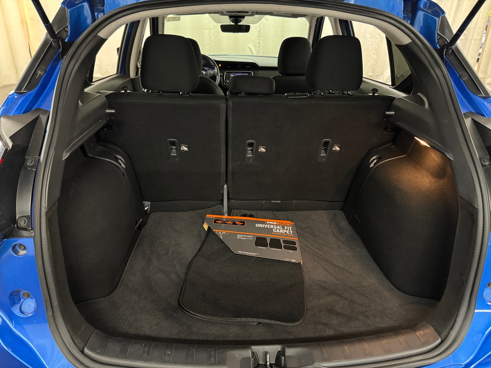 Thumbnail: 2023 Nissan Kicks - 7