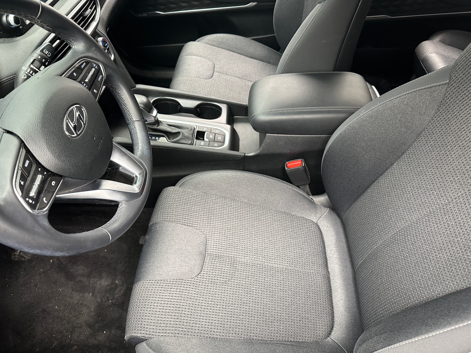 Thumbnail: 2019 Hyundai Santa Fe - 2
