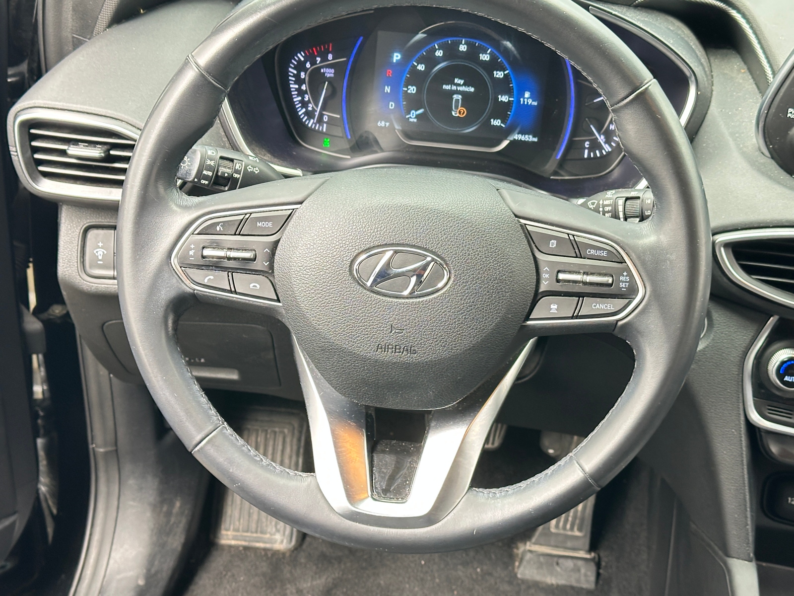 Thumbnail: 2019 Hyundai Santa Fe - 5