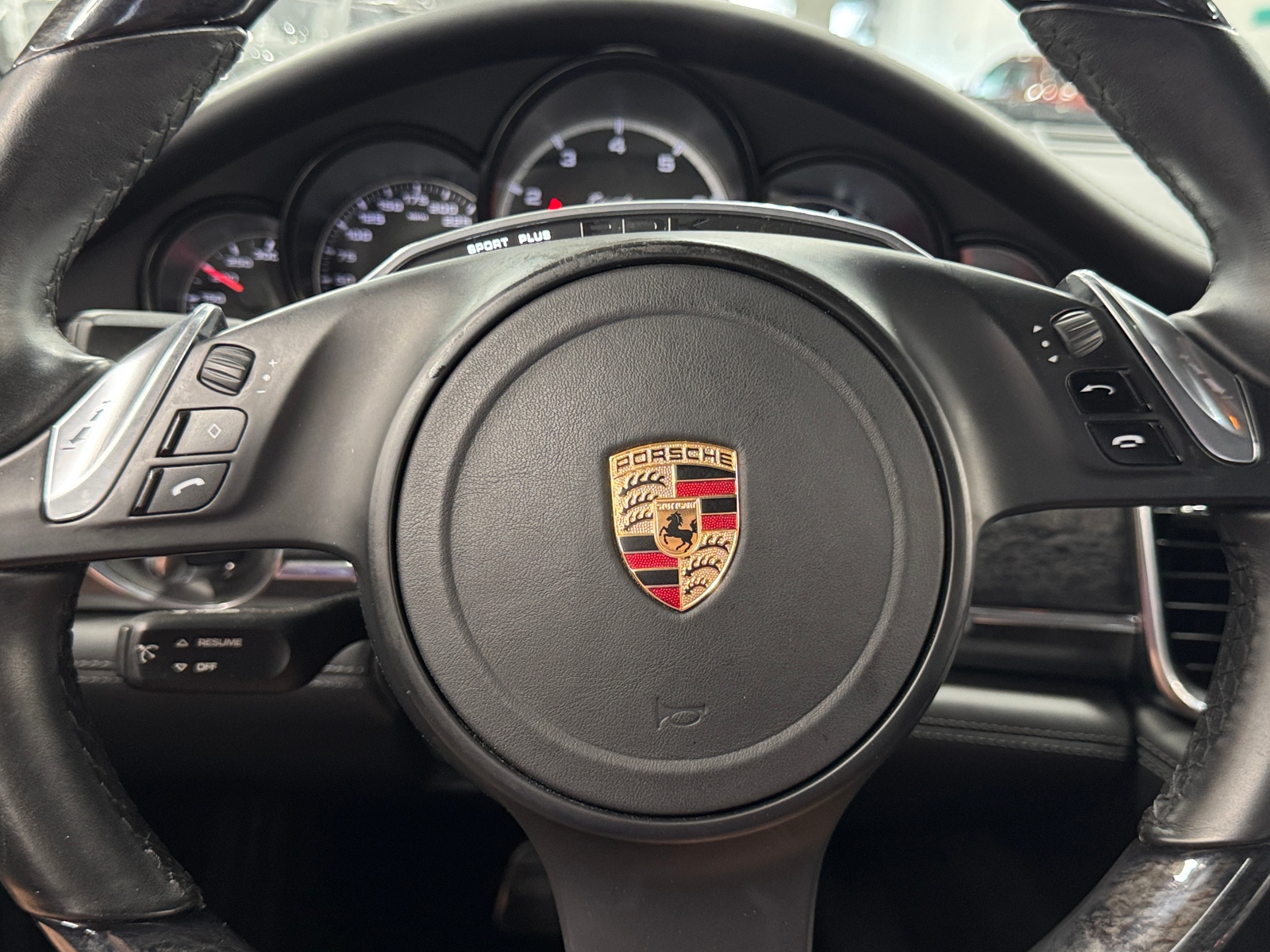 Thumbnail: 2012 Porsche Panamera - 4