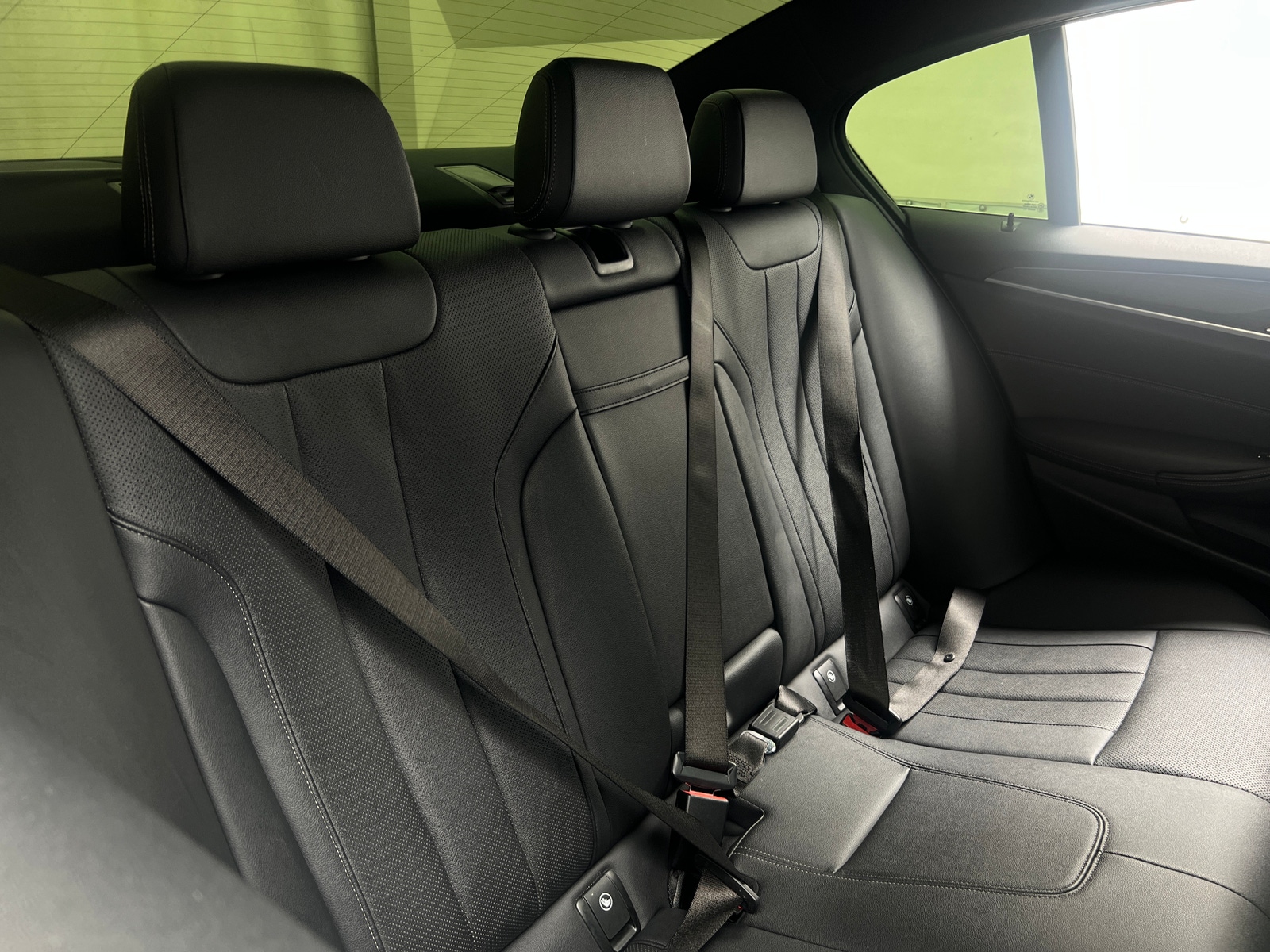 Thumbnail: 2021 BMW 5 Series - 5