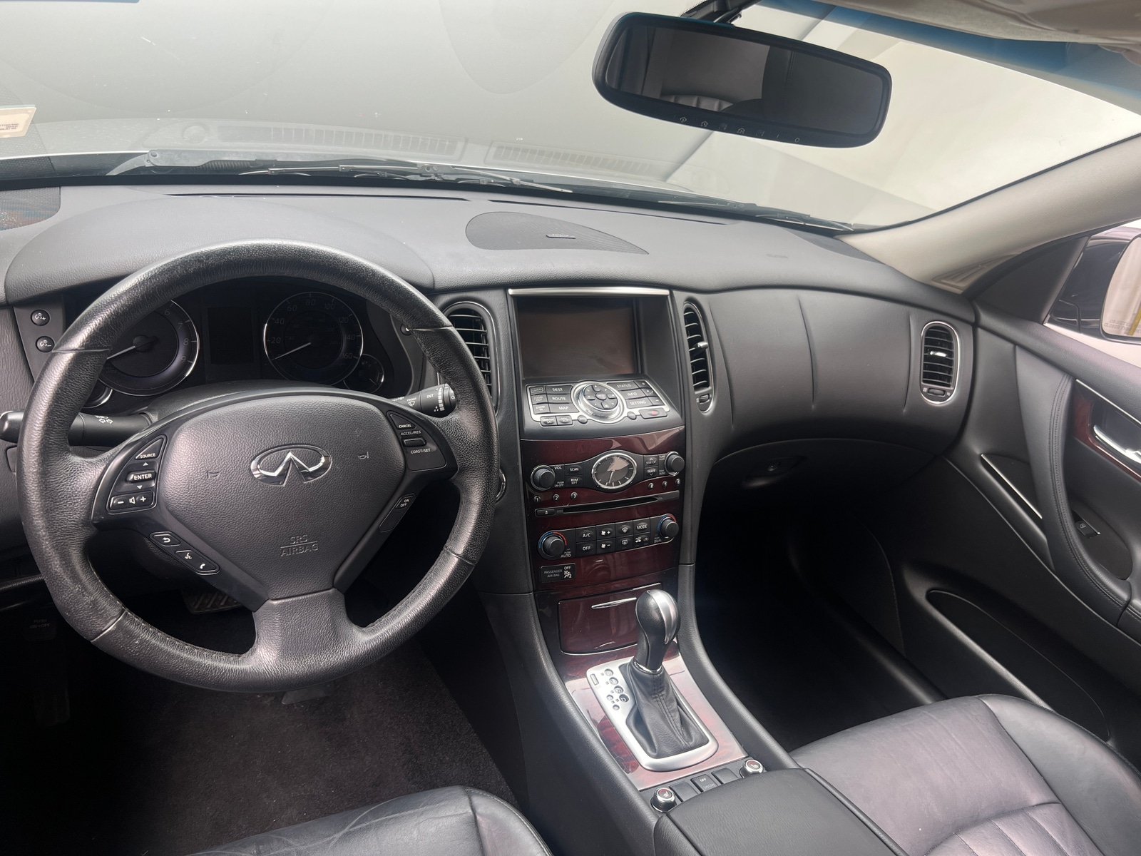 Thumbnail: 2017 INFINITI QX50 - 2