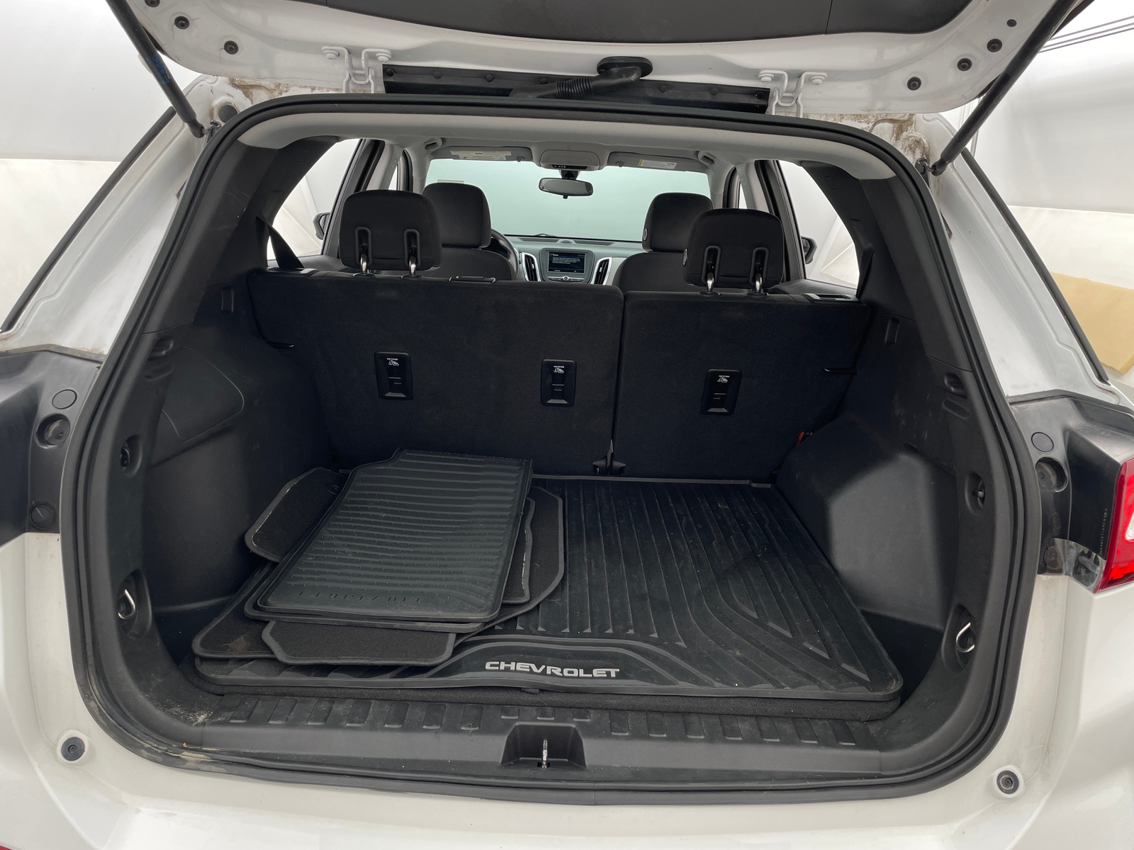 Thumbnail: 2019 Chevrolet Equinox - 7