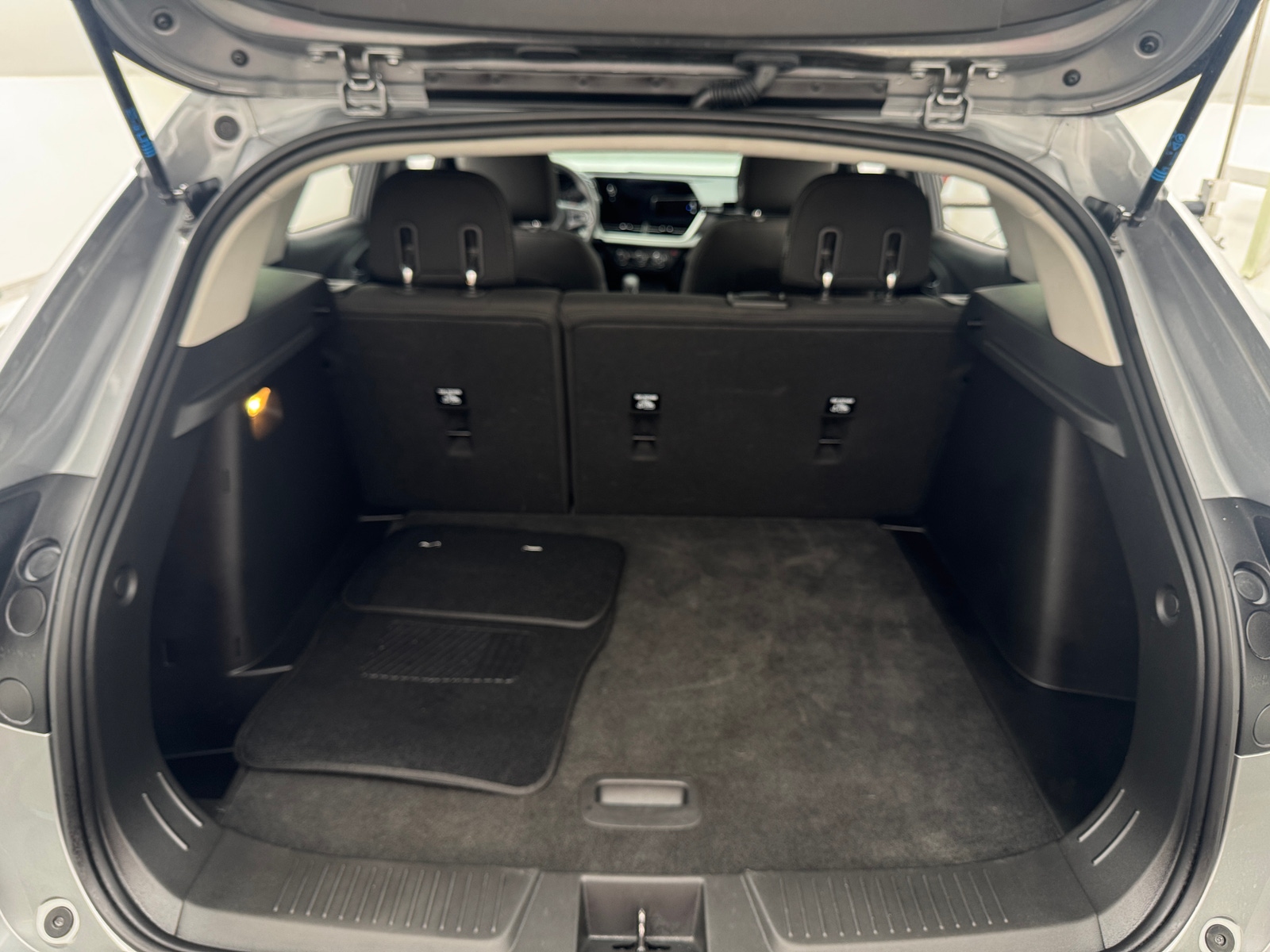 Thumbnail: 2024 Chevrolet Trax - 7