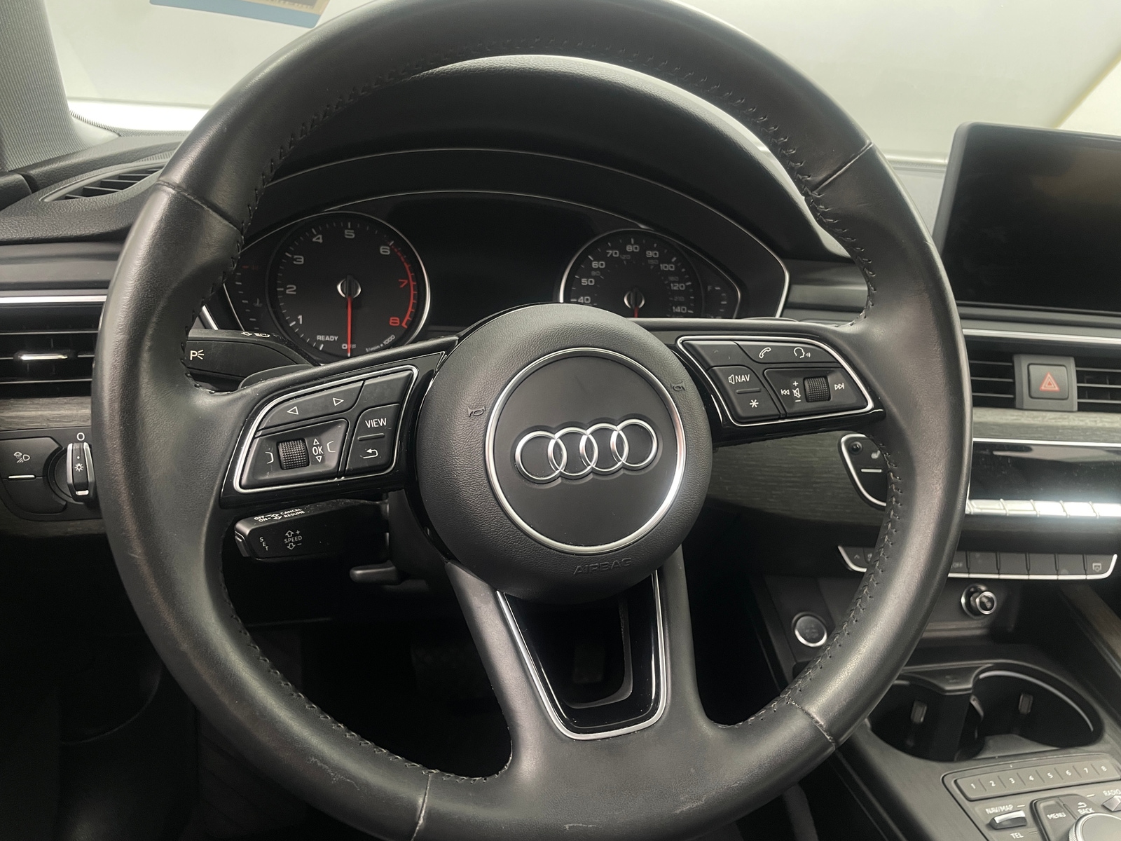 Thumbnail: 2019 Audi A4 - 4