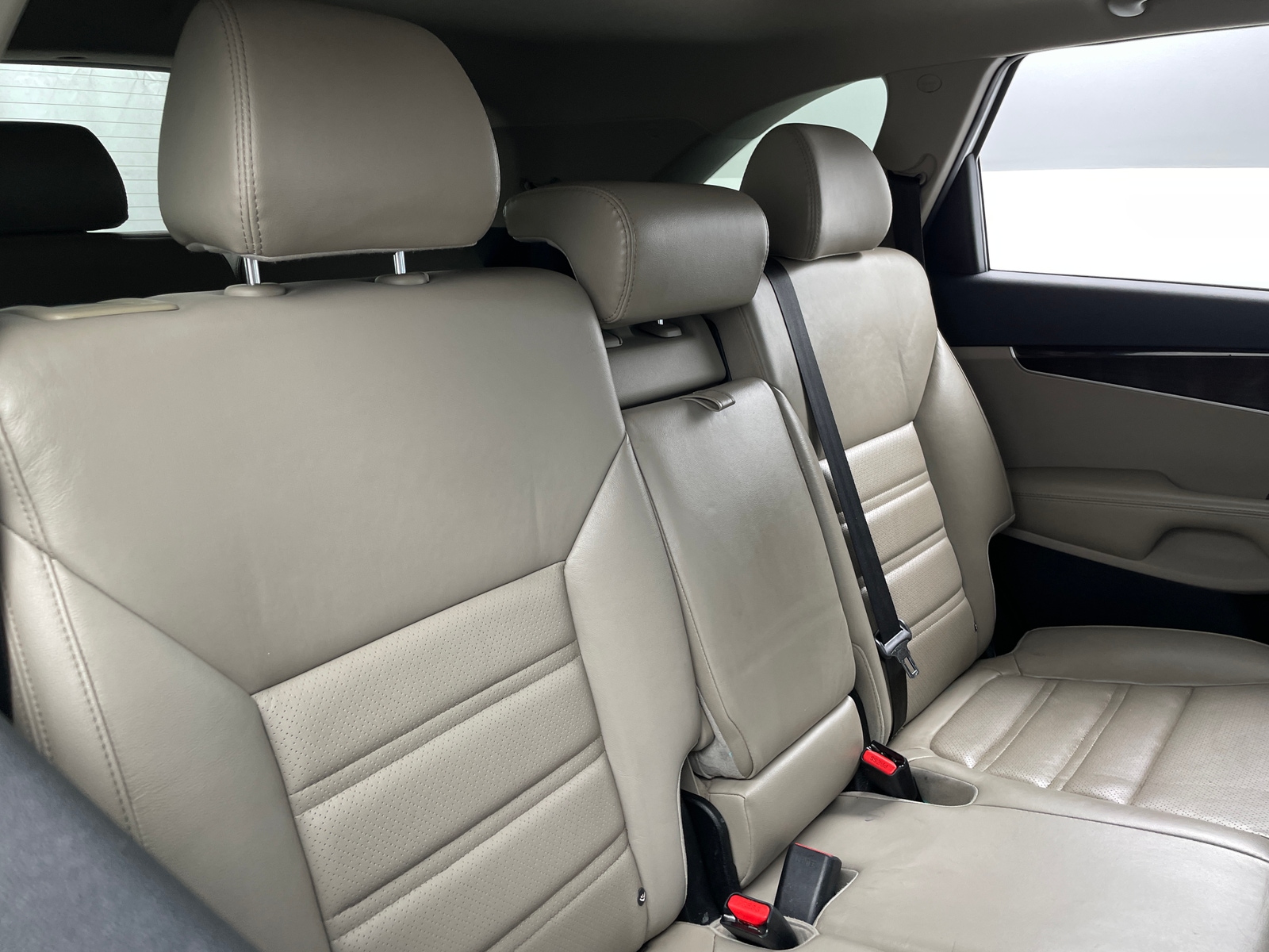 Thumbnail: 2019 Kia Sorento - 5