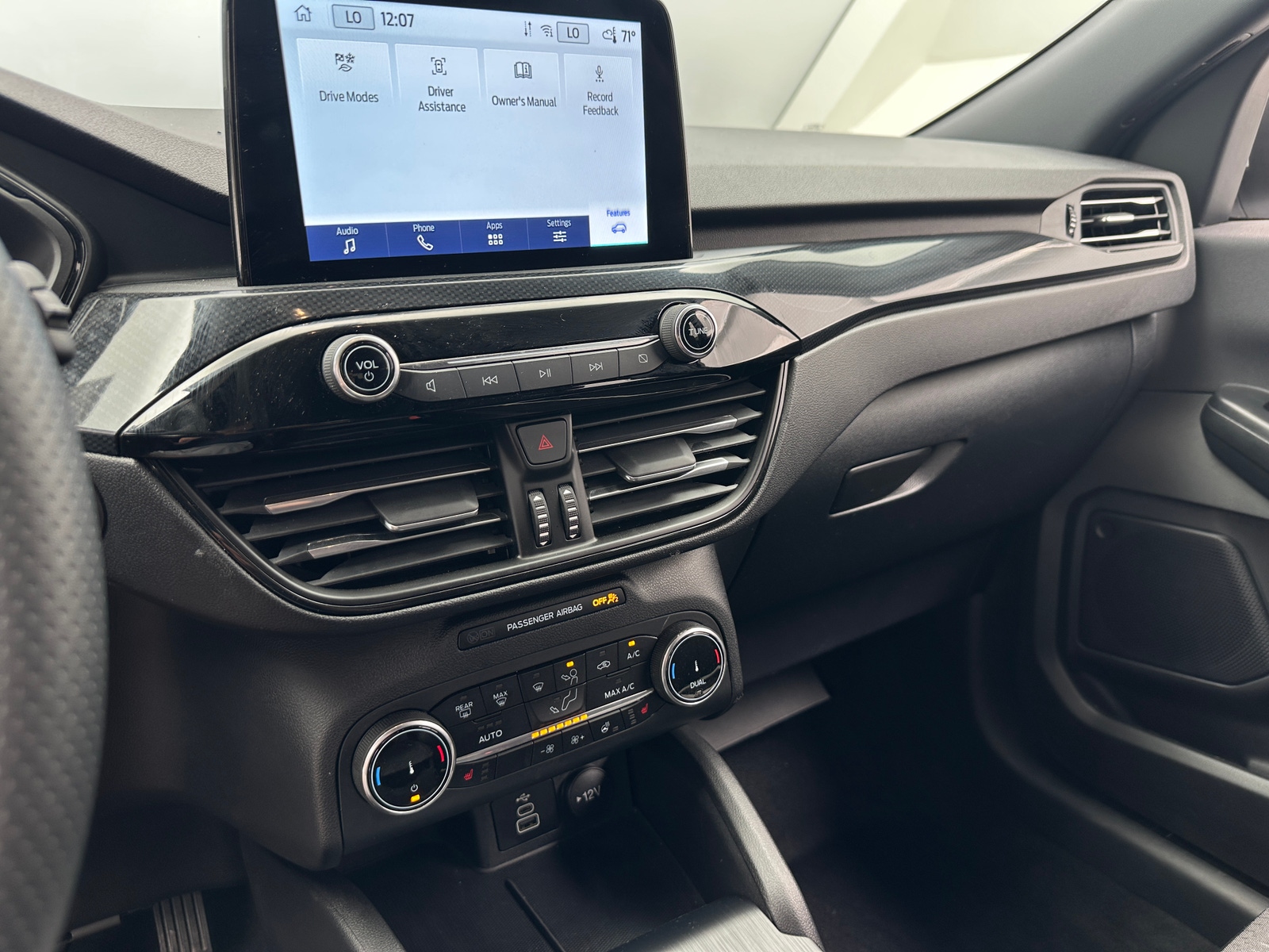 Thumbnail: 2025 Ford Escape - 4