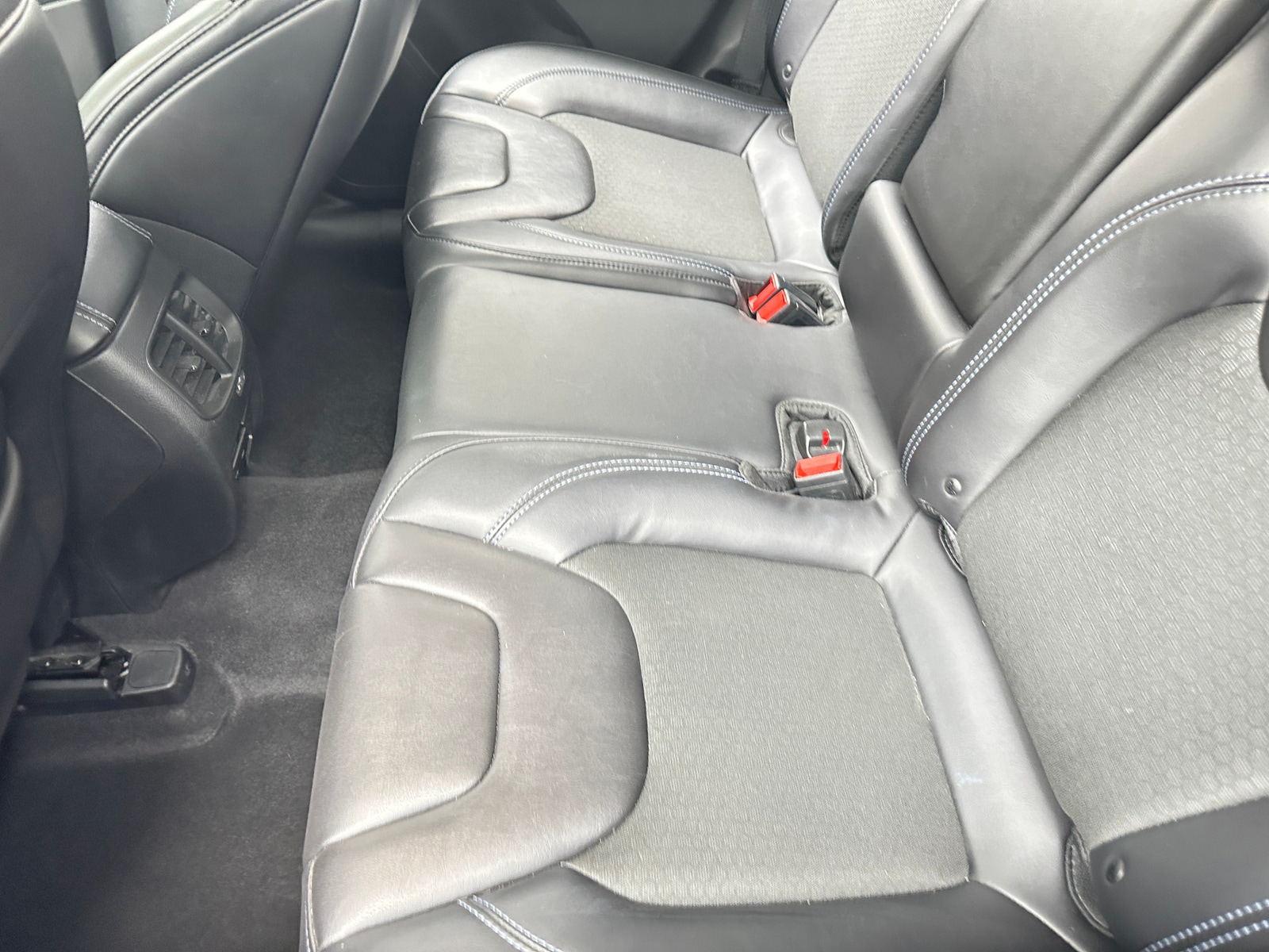 Thumbnail: 2019 Jeep Cherokee - 5