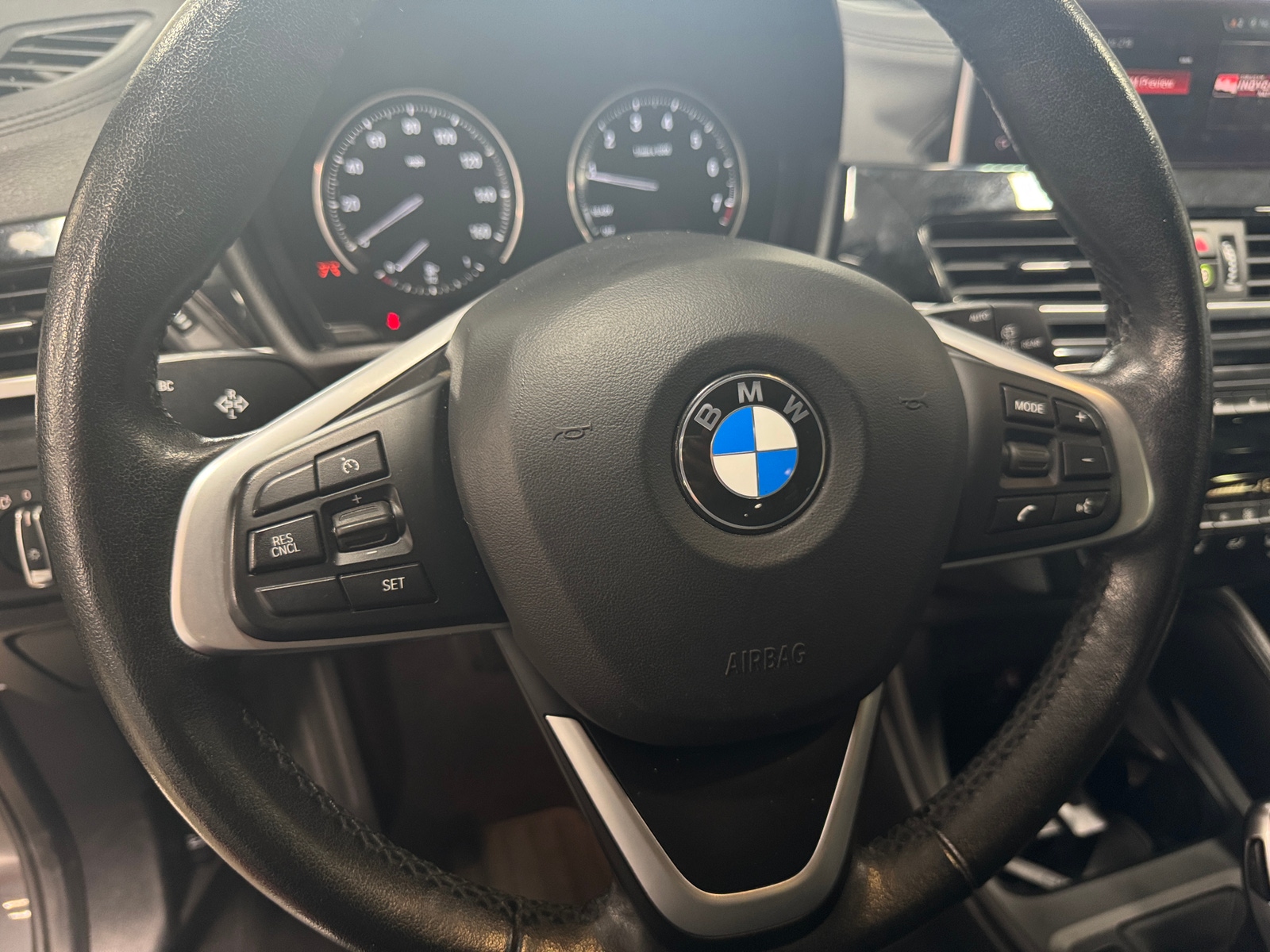 Thumbnail: 2022 BMW X1 - 4