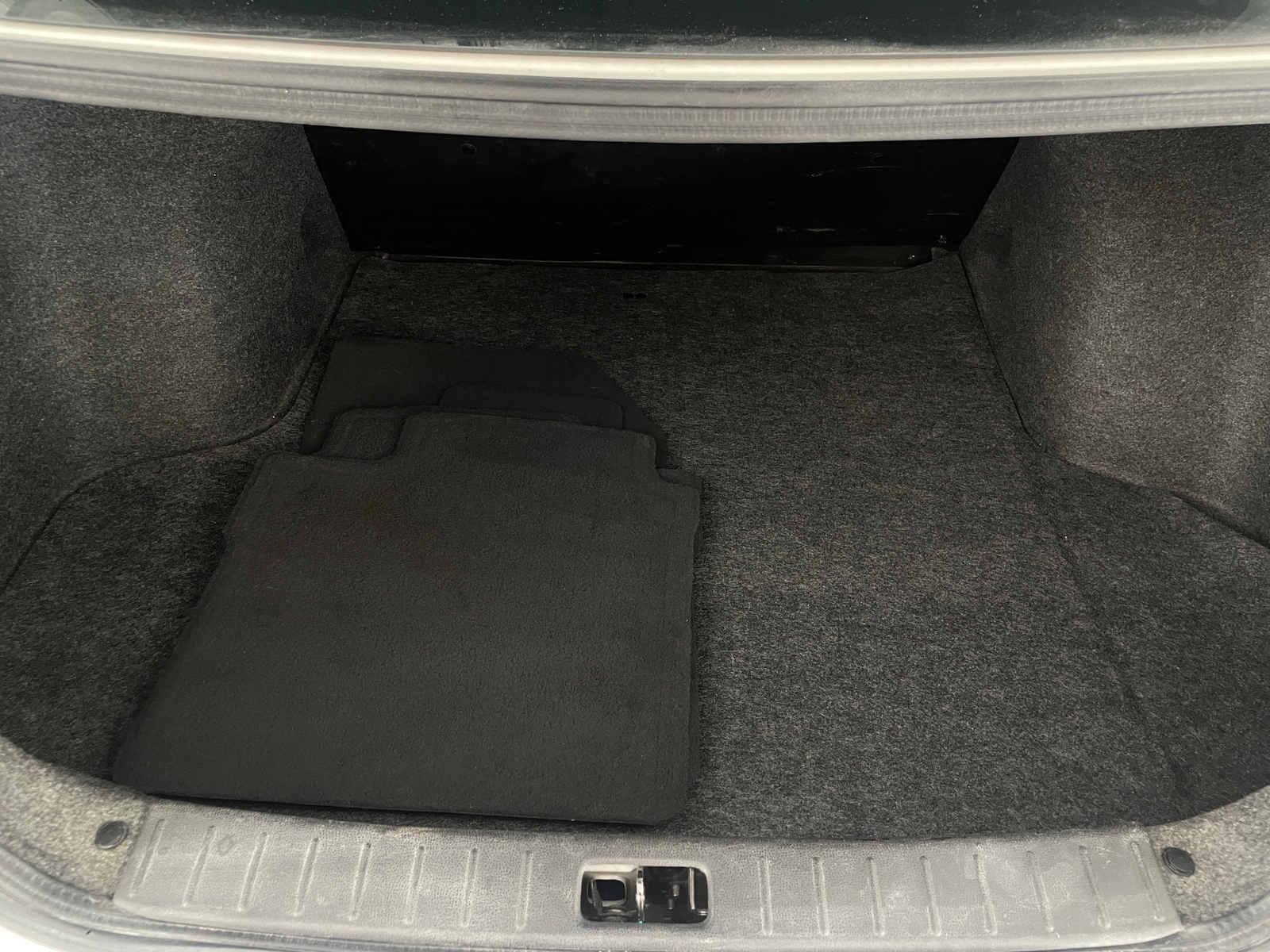 Thumbnail: 2019 Nissan Versa - 7