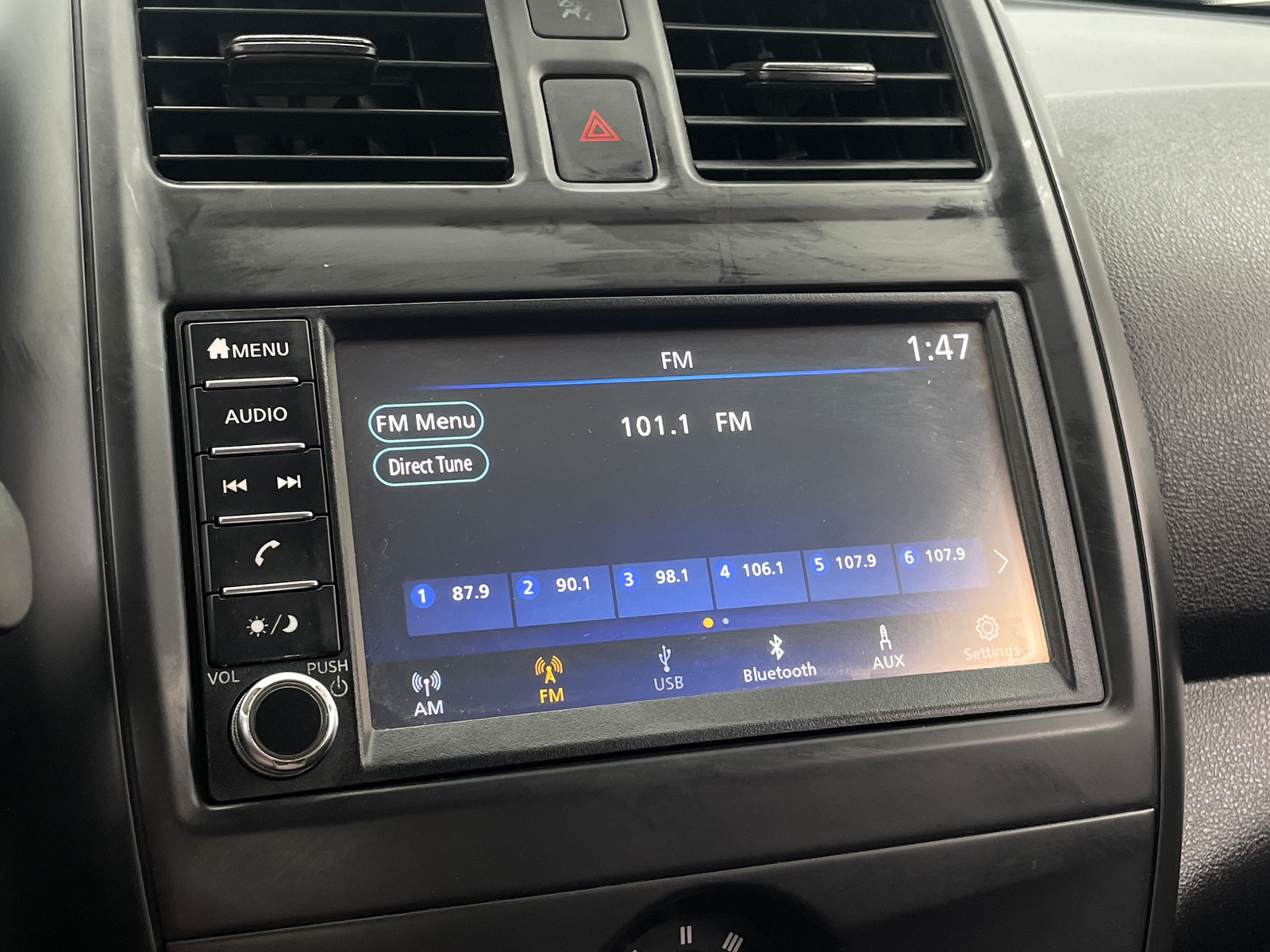 Thumbnail: 2019 Nissan Versa - 4