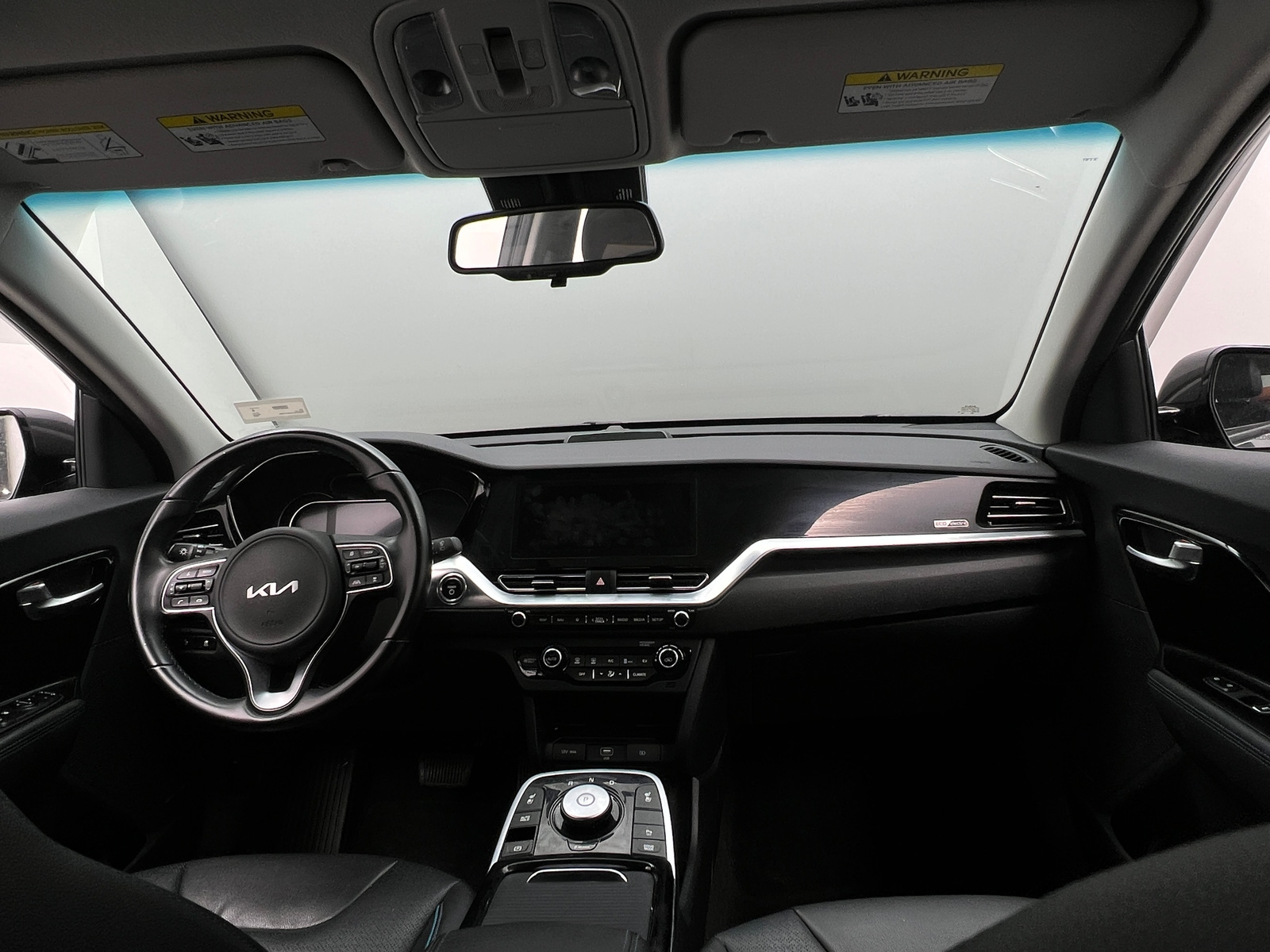 Thumbnail: 2022 Kia Niro - 2