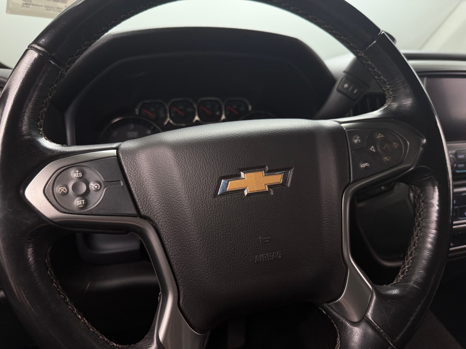 Thumbnail: 2019 Chevrolet Silverado 1500 - 5