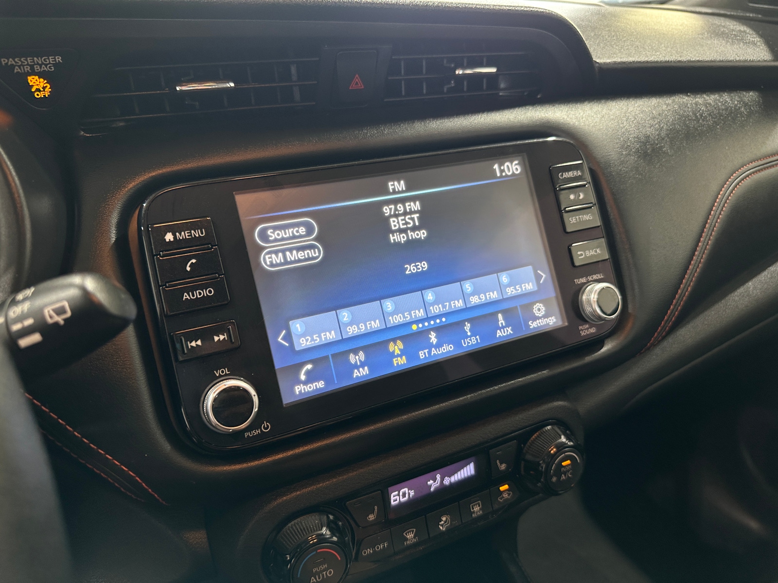 Thumbnail: 2023 Nissan Kicks - 4