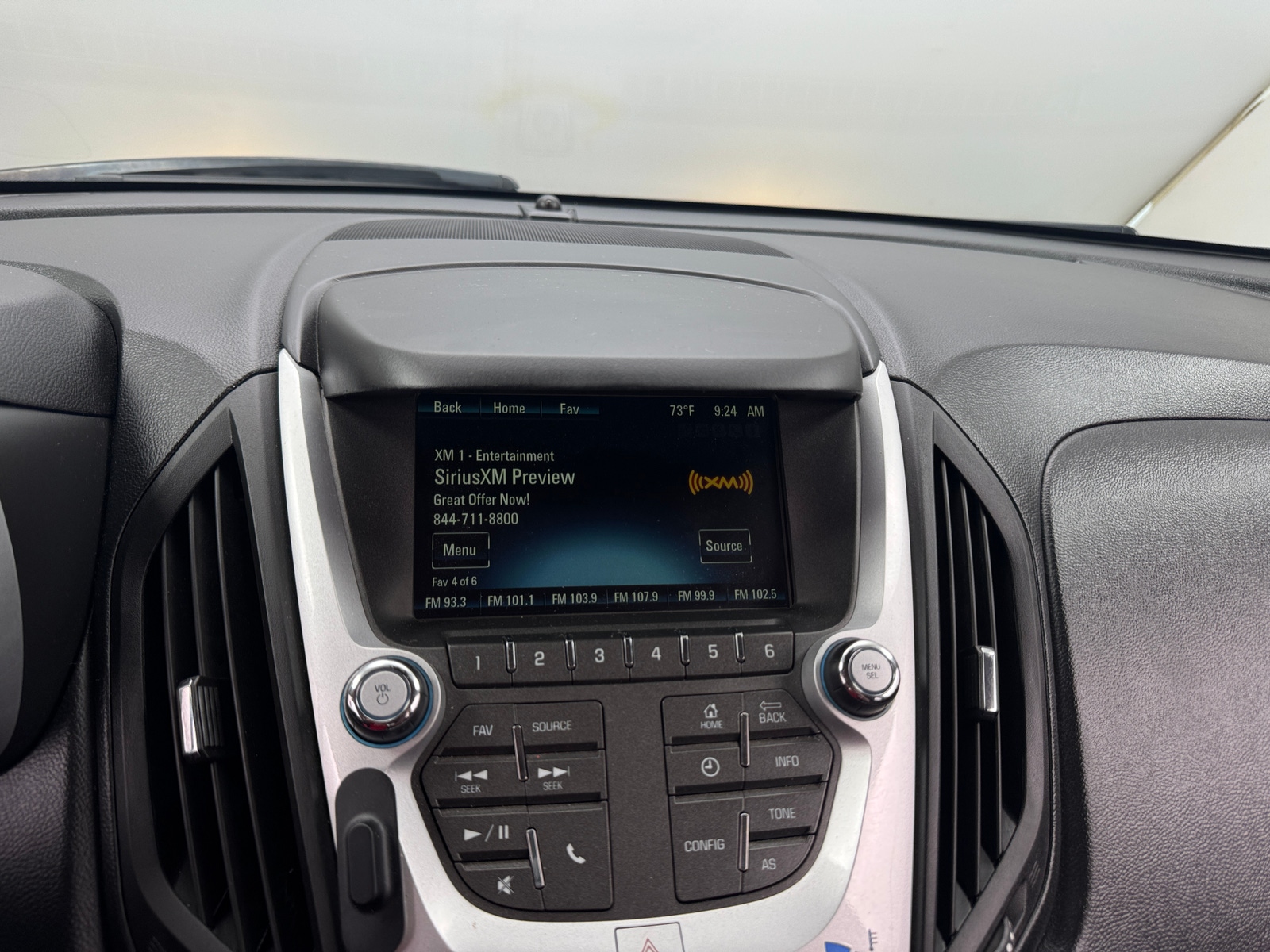 Thumbnail: 2016 Chevrolet Equinox - 4