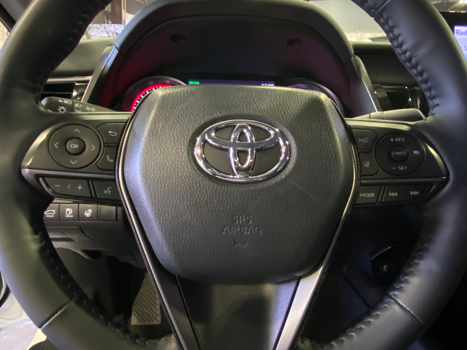 Thumbnail: 2023 Toyota Camry - 4